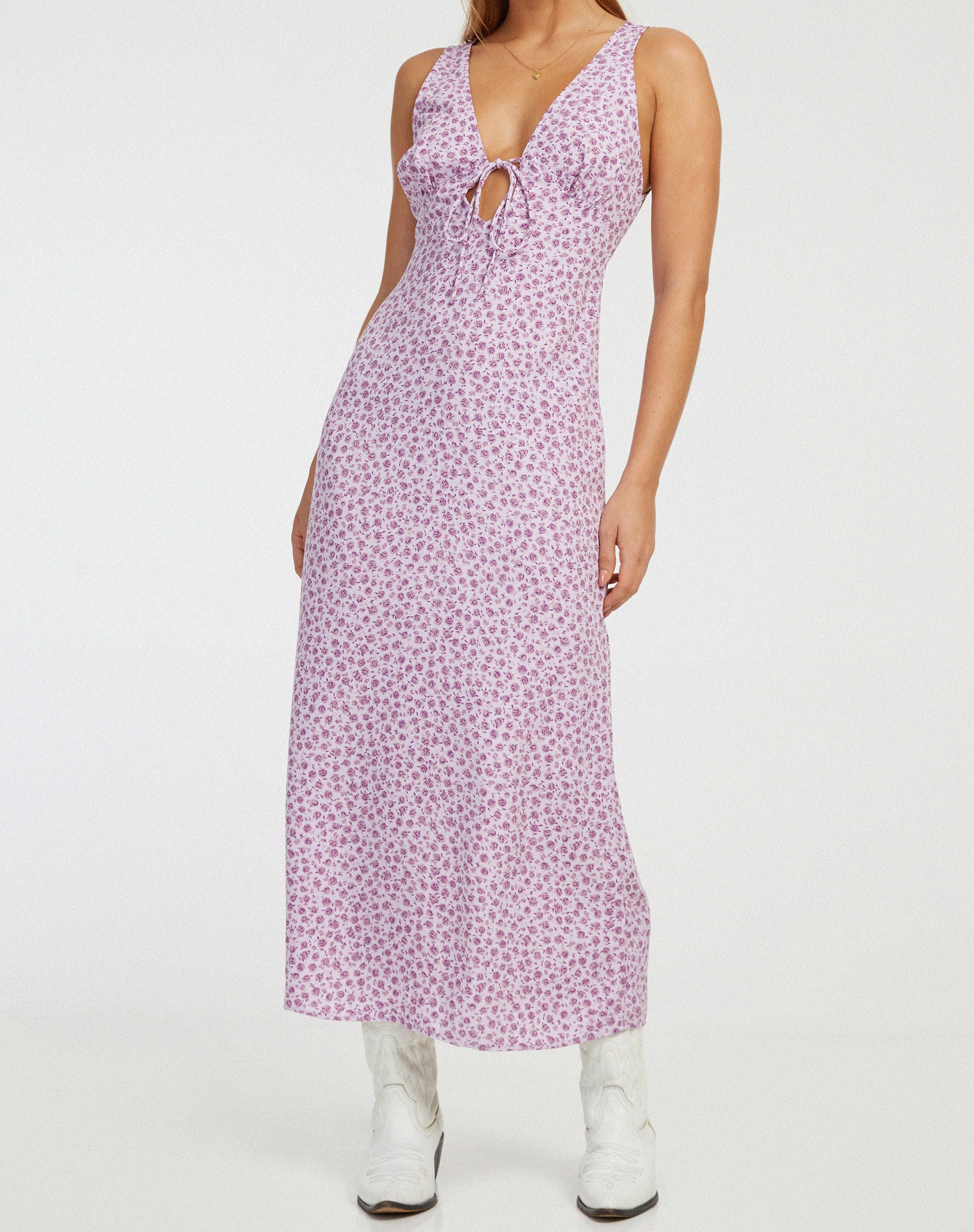 Fiaso Midi Dress in Ditsy Rose Lilac - Image 3