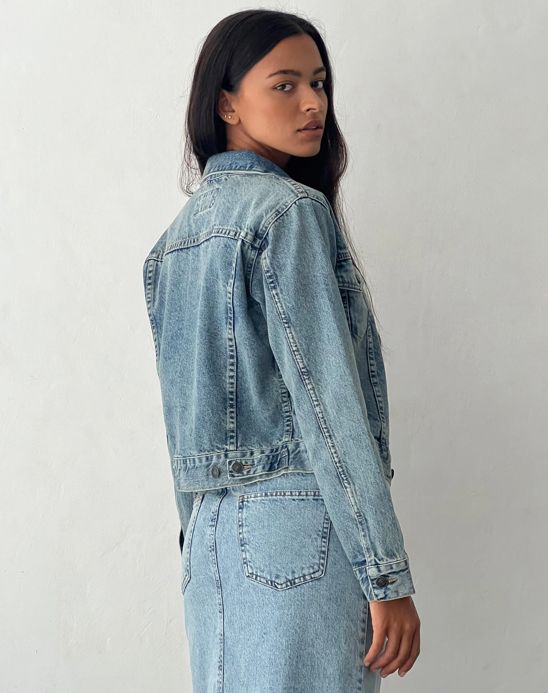 Fitted Denim Jacket in Blue Wash - Image 4