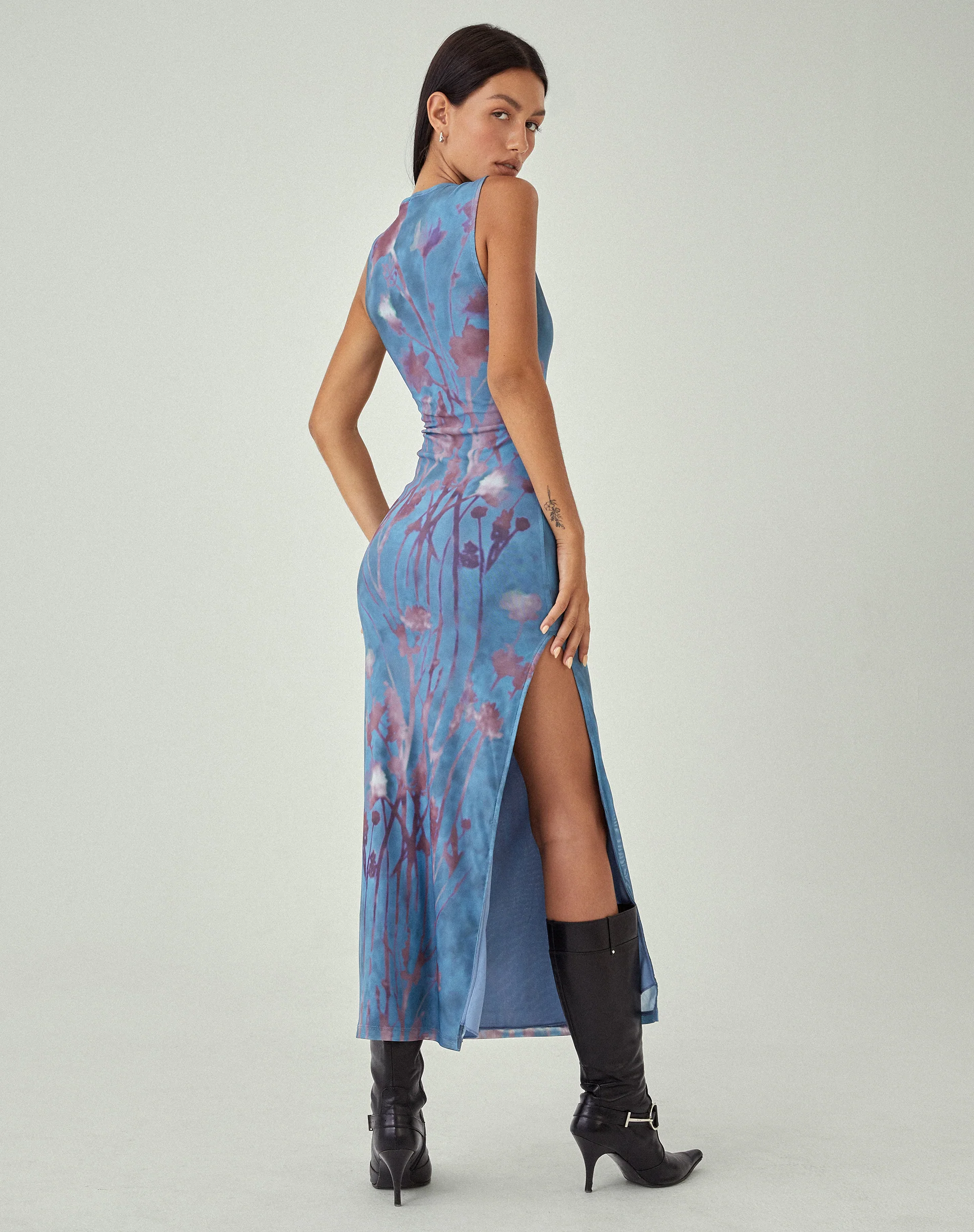 MOTEL X JACQUIE Flo Midi Dress in Lumen Mesh Blue - Image 4