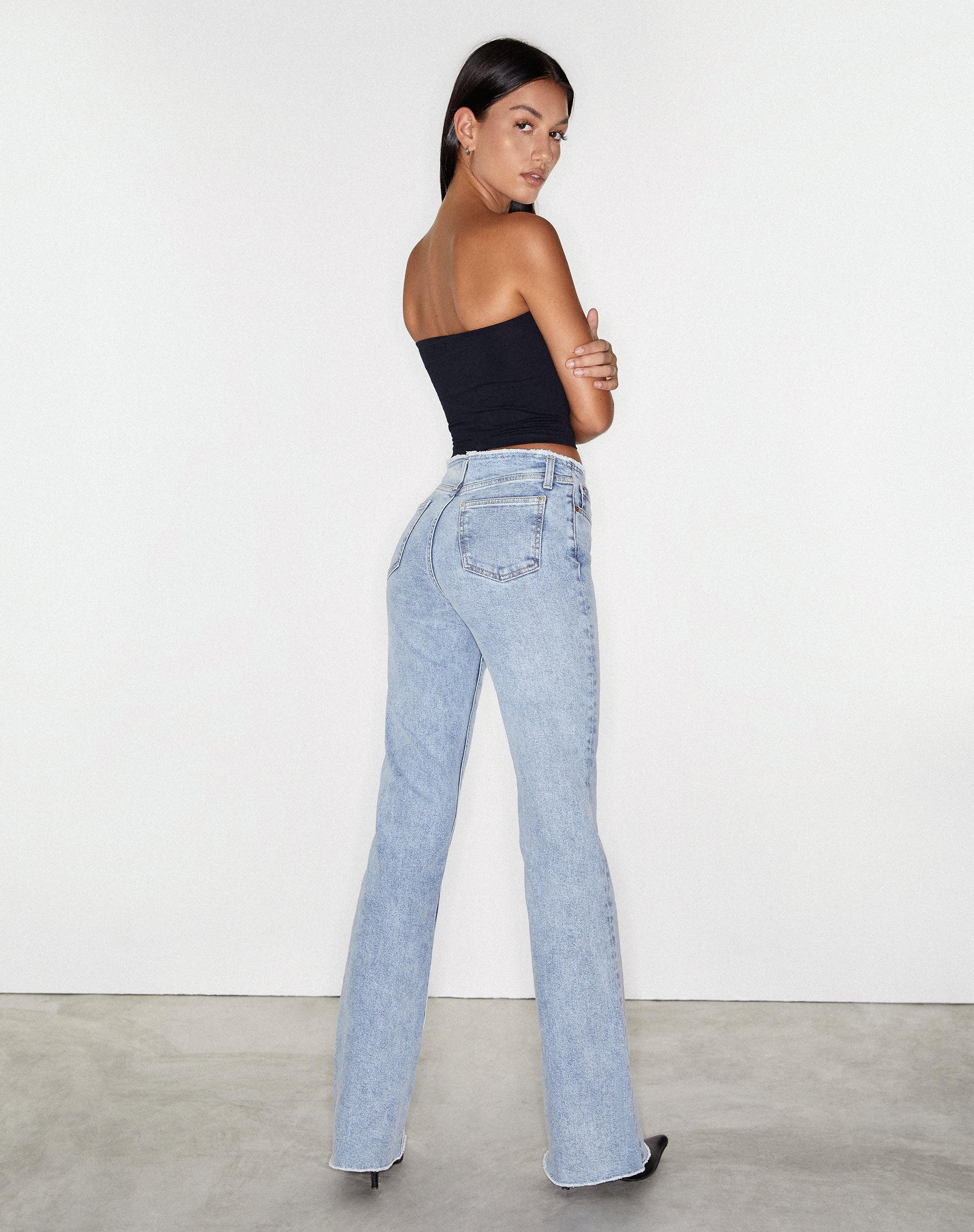 Frayed Low Rise Jeans in Light Wash Blue - Image 5