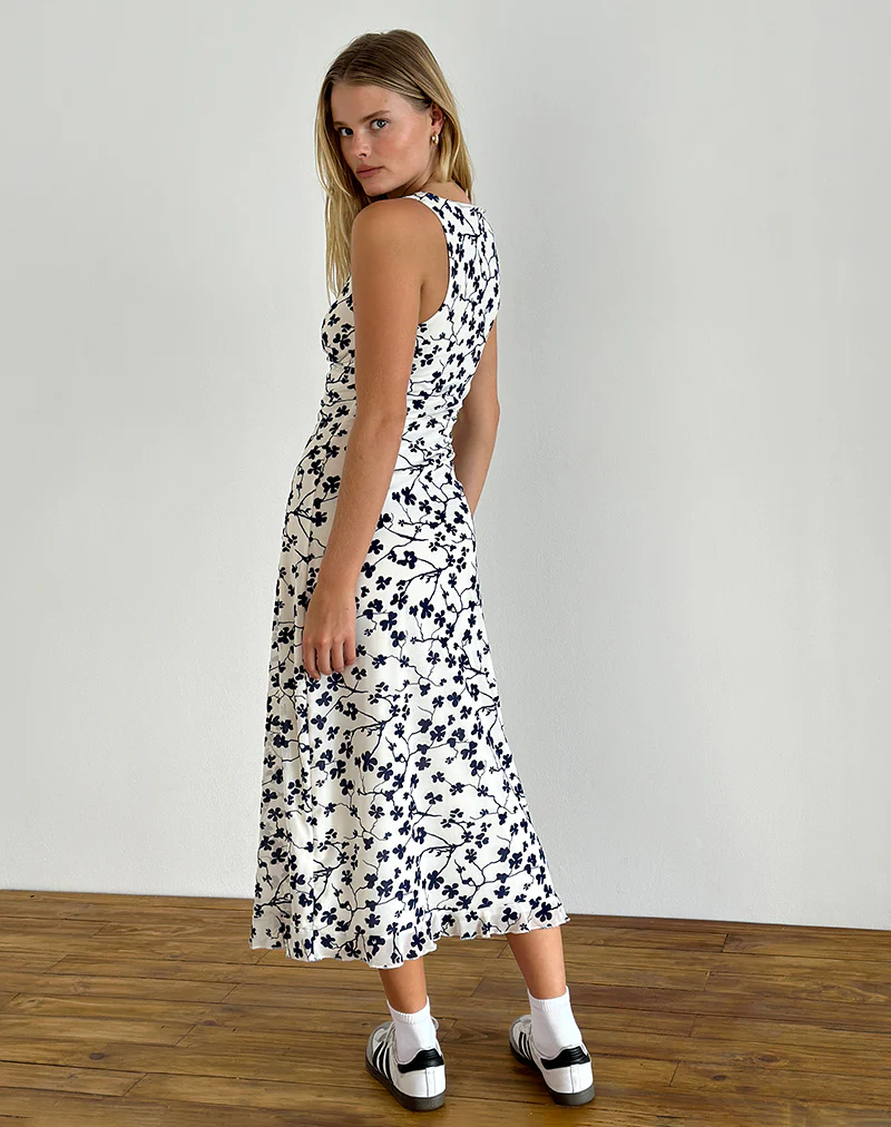 Gabriela Midi Dress in Grunge Floral Flock Cream - Image 2
