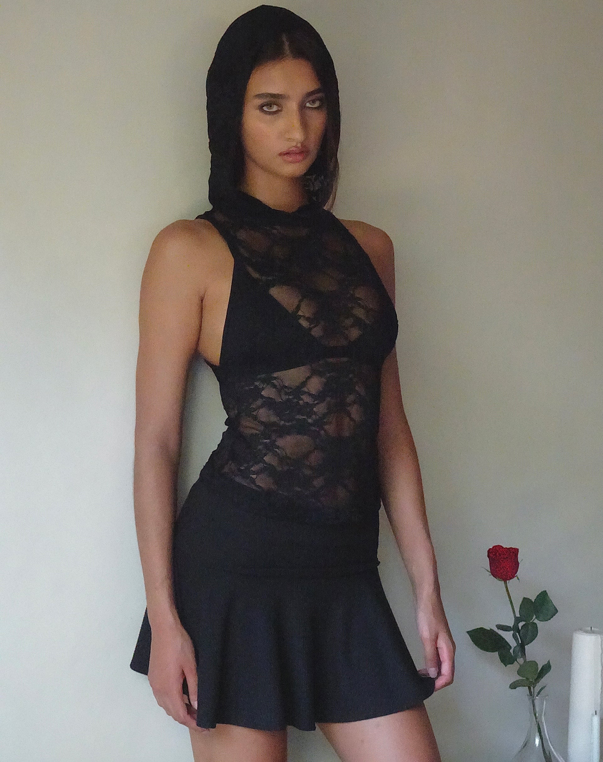 Garfie Unlined Hooded Top in Abstract Lace Black - Image 3