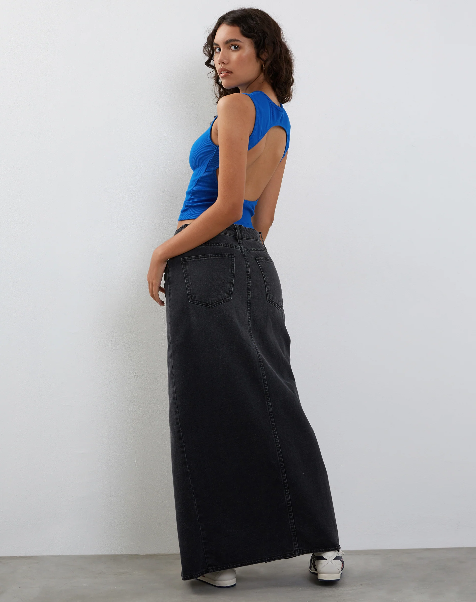 Gelsho Ribbed Open Back Tank Top in Cobalt - Image 4