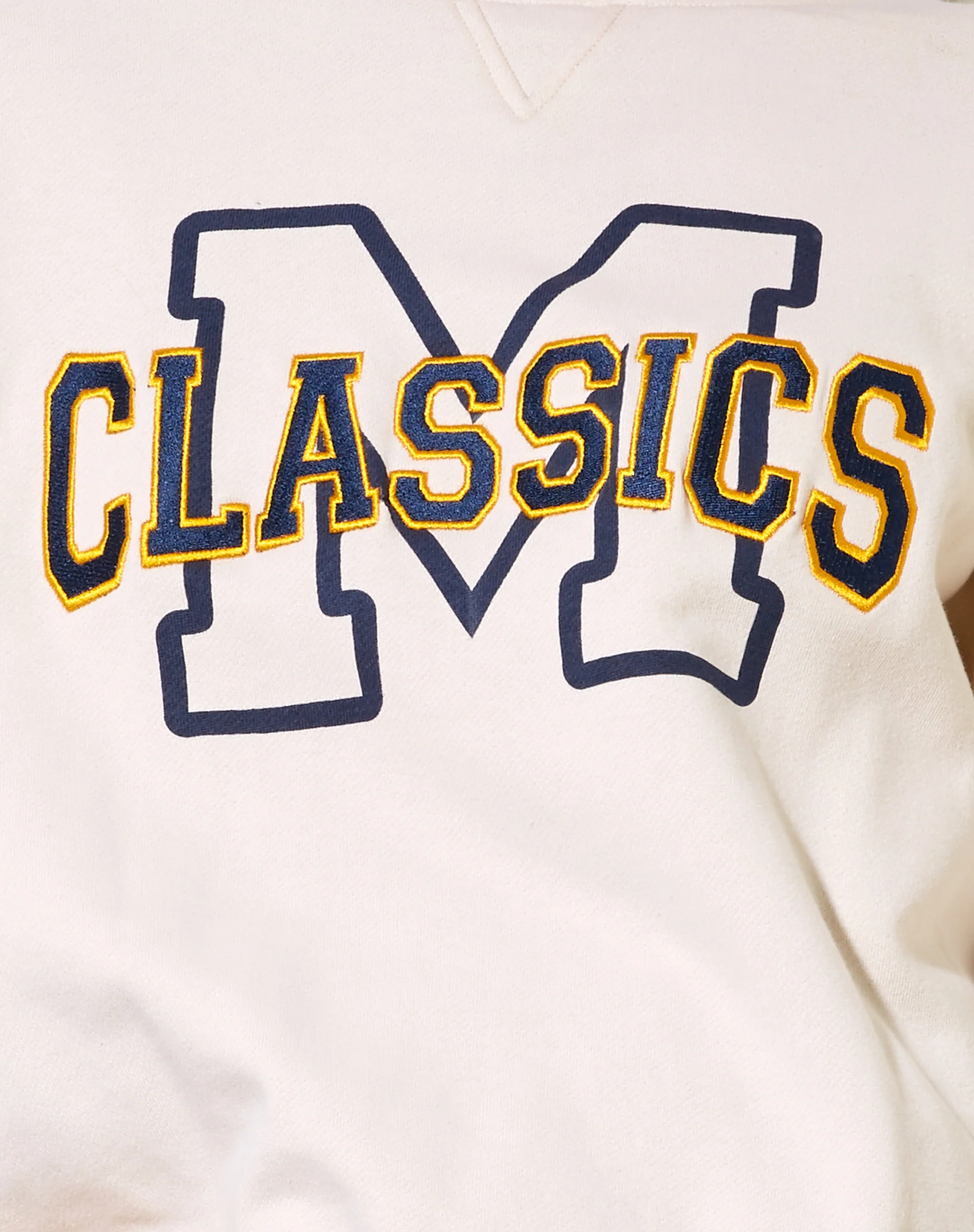 Glan Sweatshirt in Winter White M Classics Mix Embro - Image 5