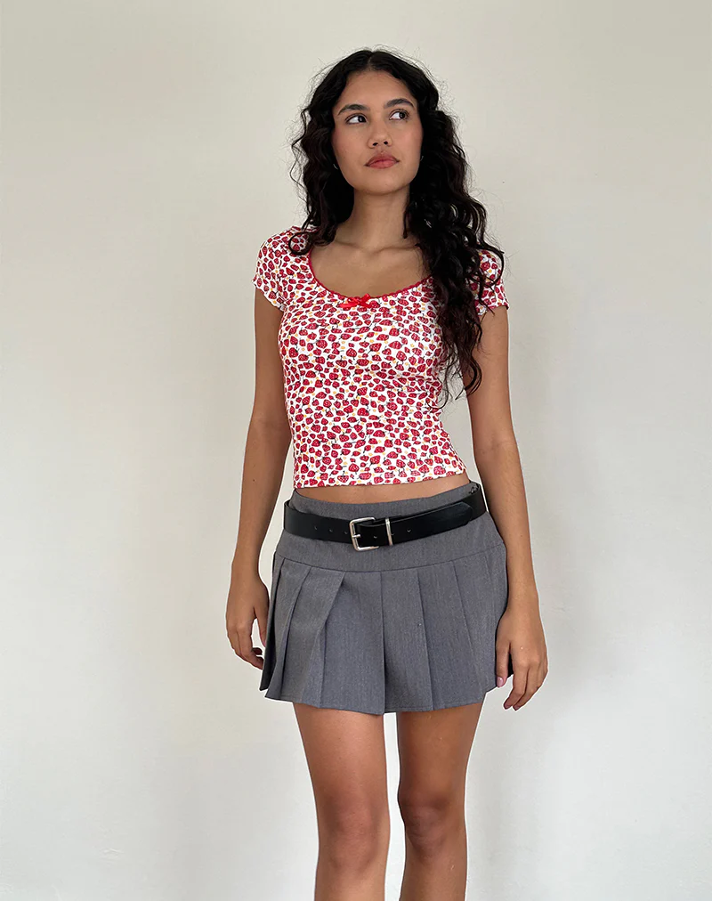 Grodi Fitted Top in Strawberry 2023 Print - Image 3