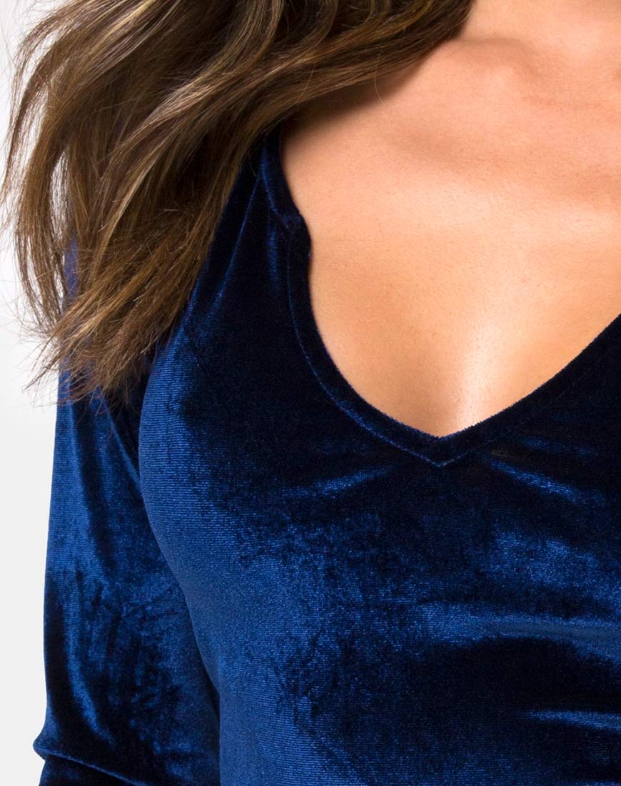 Guan Crop Top in Velvet Navy - Image 5