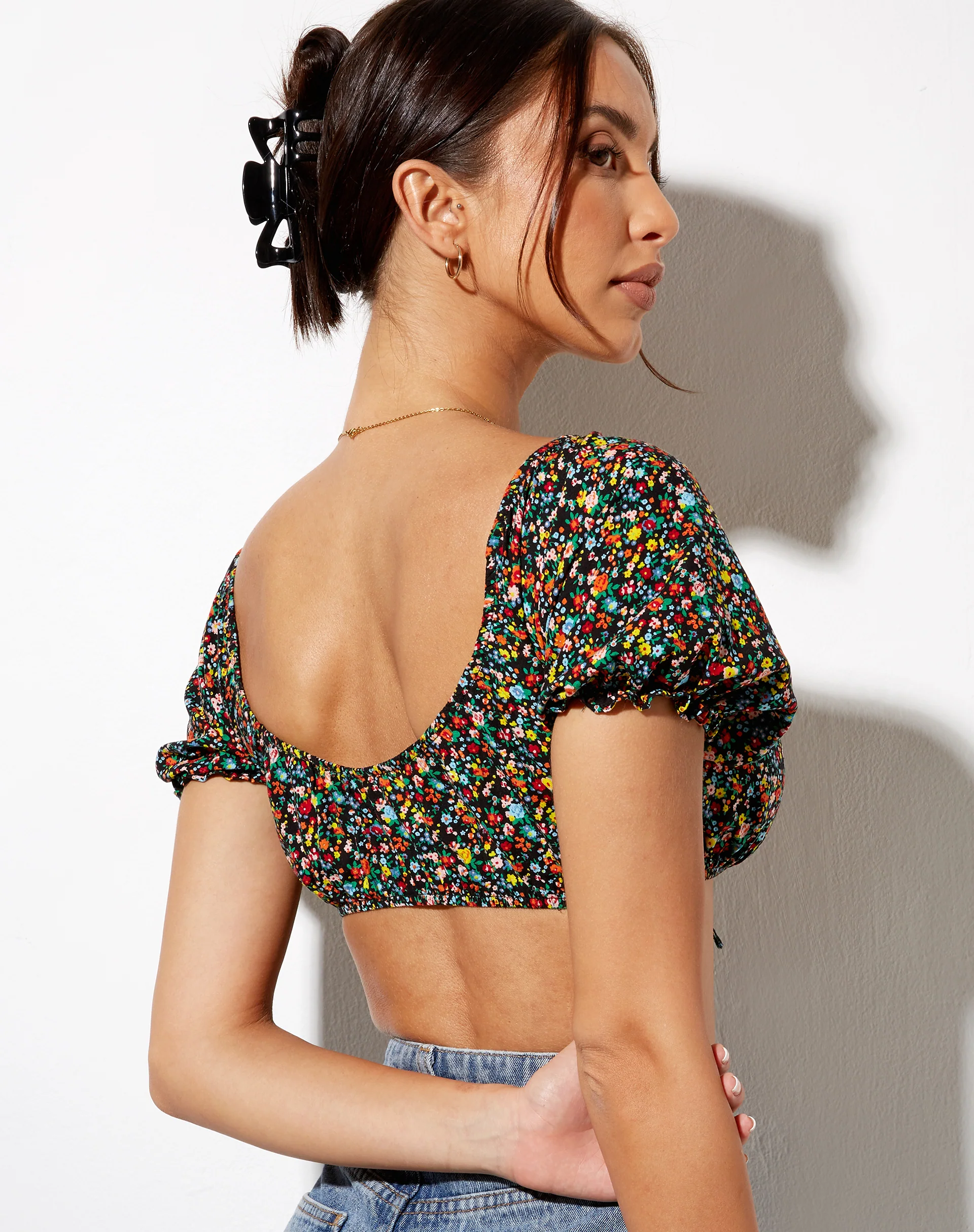 Haenji Crop Top in Kenny Floral - Image 2