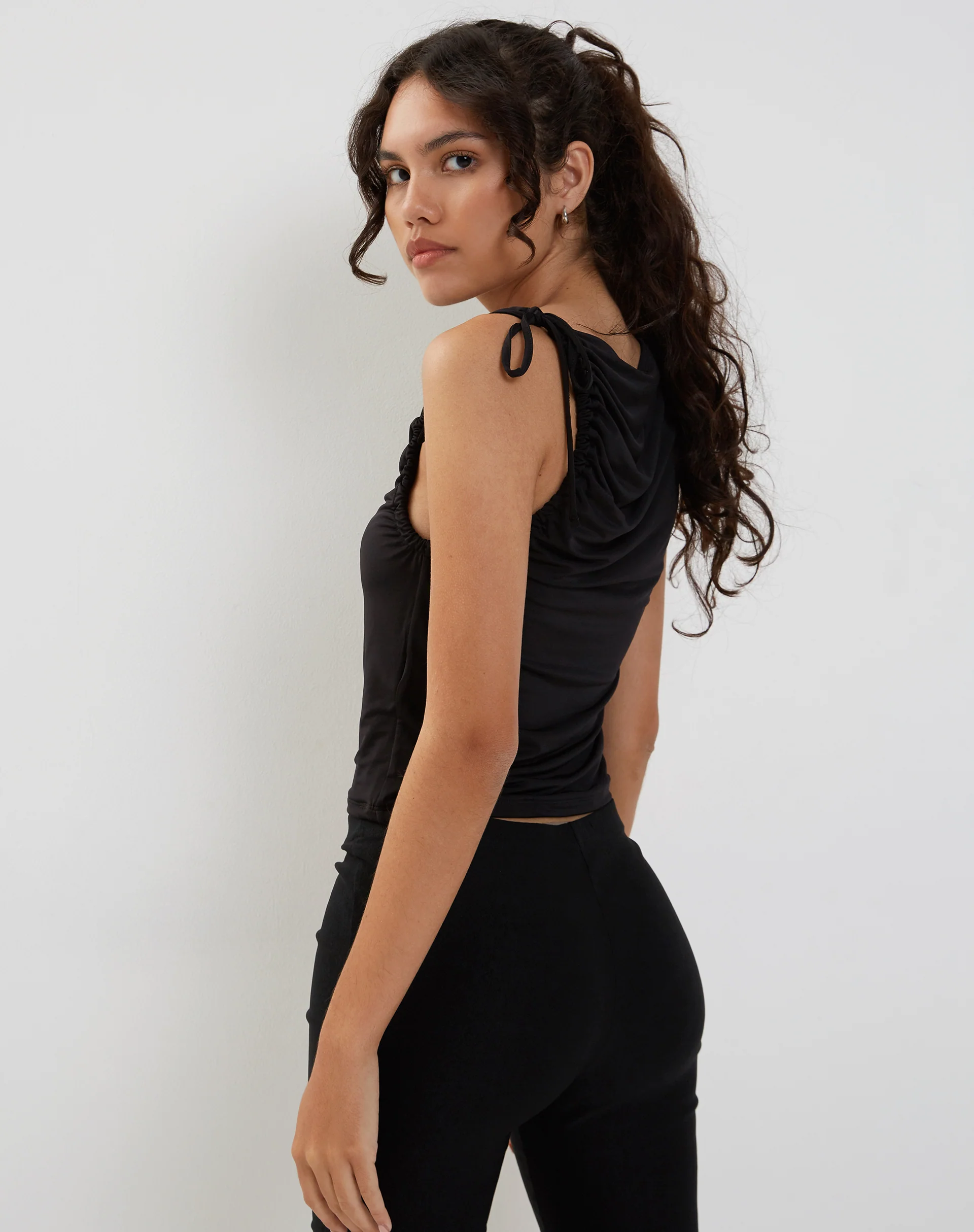 Hagne Vest Top in Black - Image 2