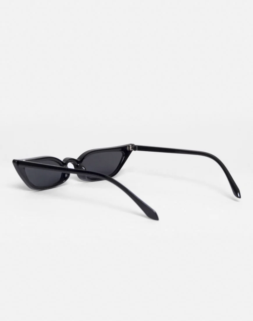 Hailey Sunglasses in Black - Image 2