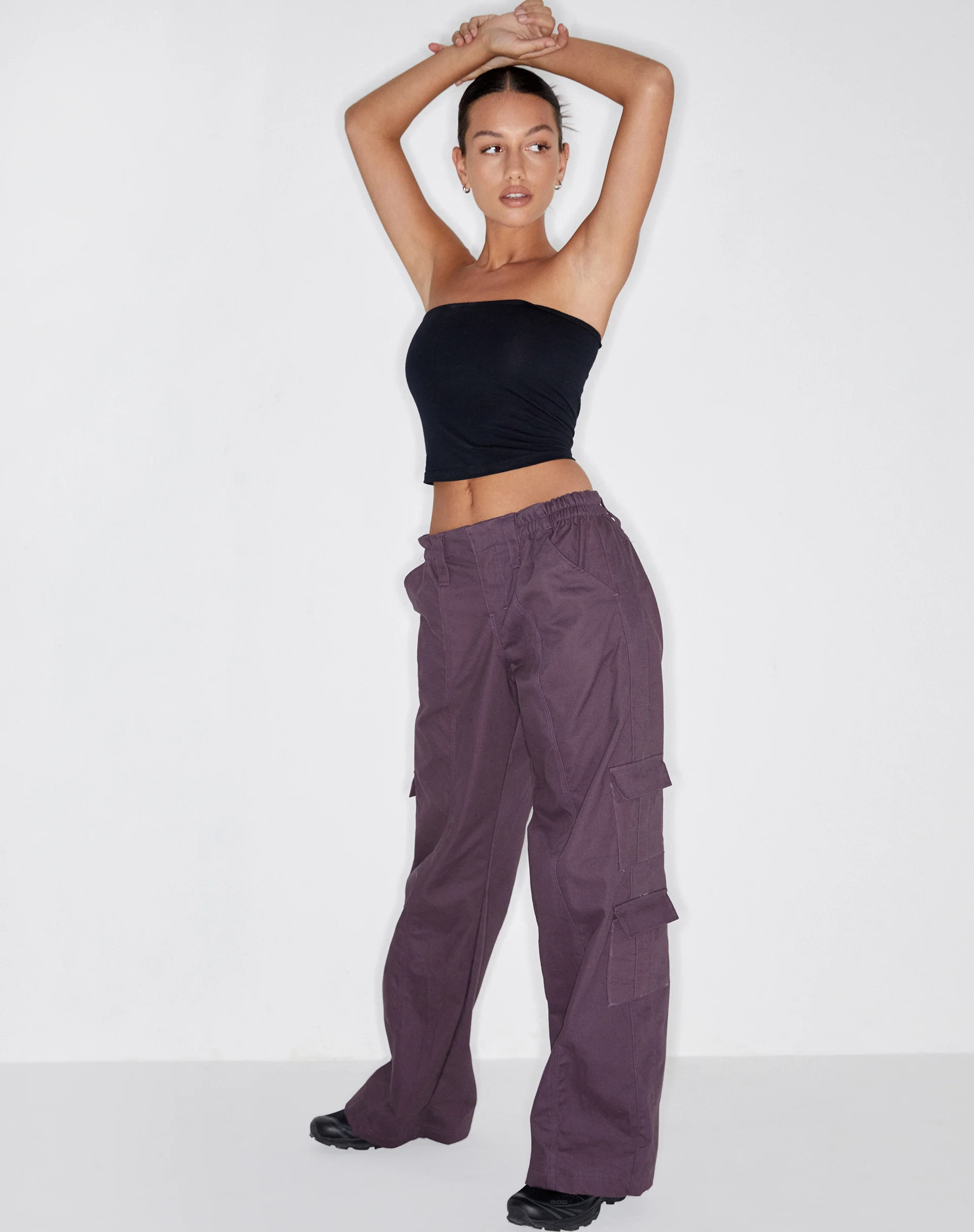 Hansa Cargo Trouser in Panama Dark Purple - Image 3