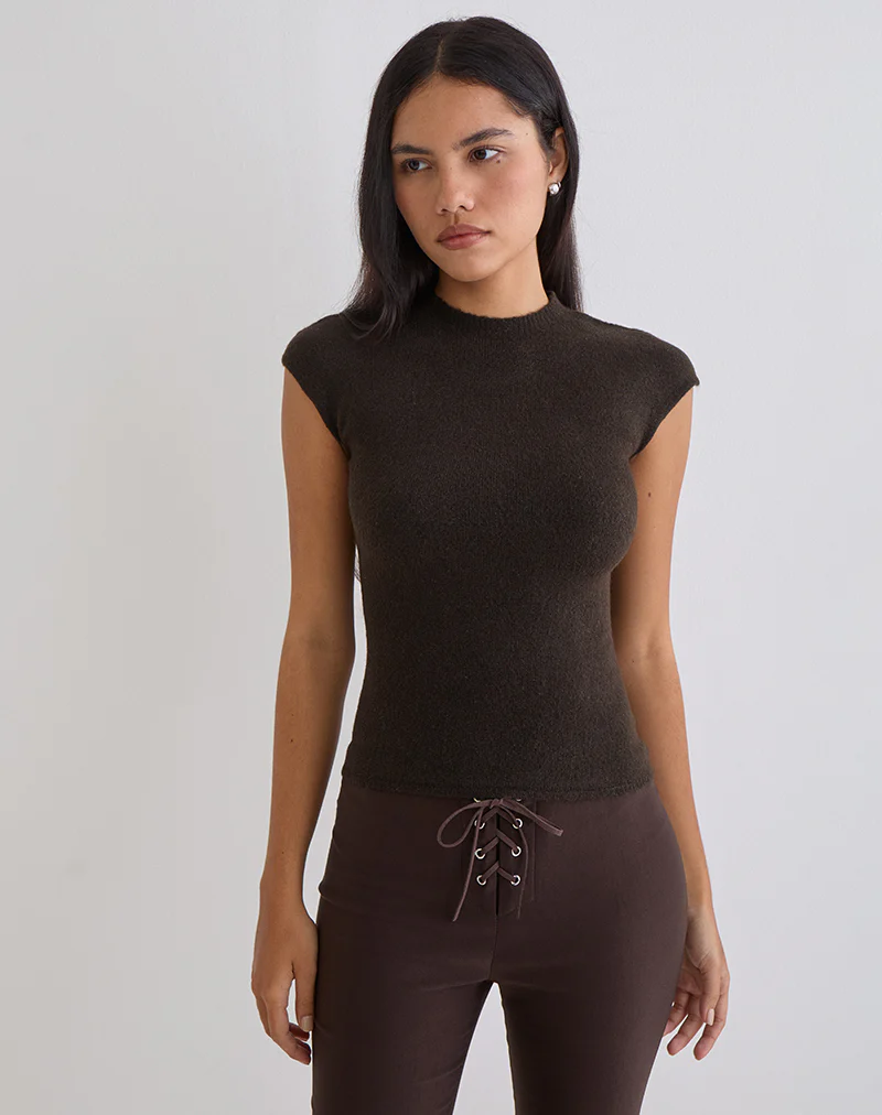 Hanuva Top in Knit Chocolate Brown - Image 4