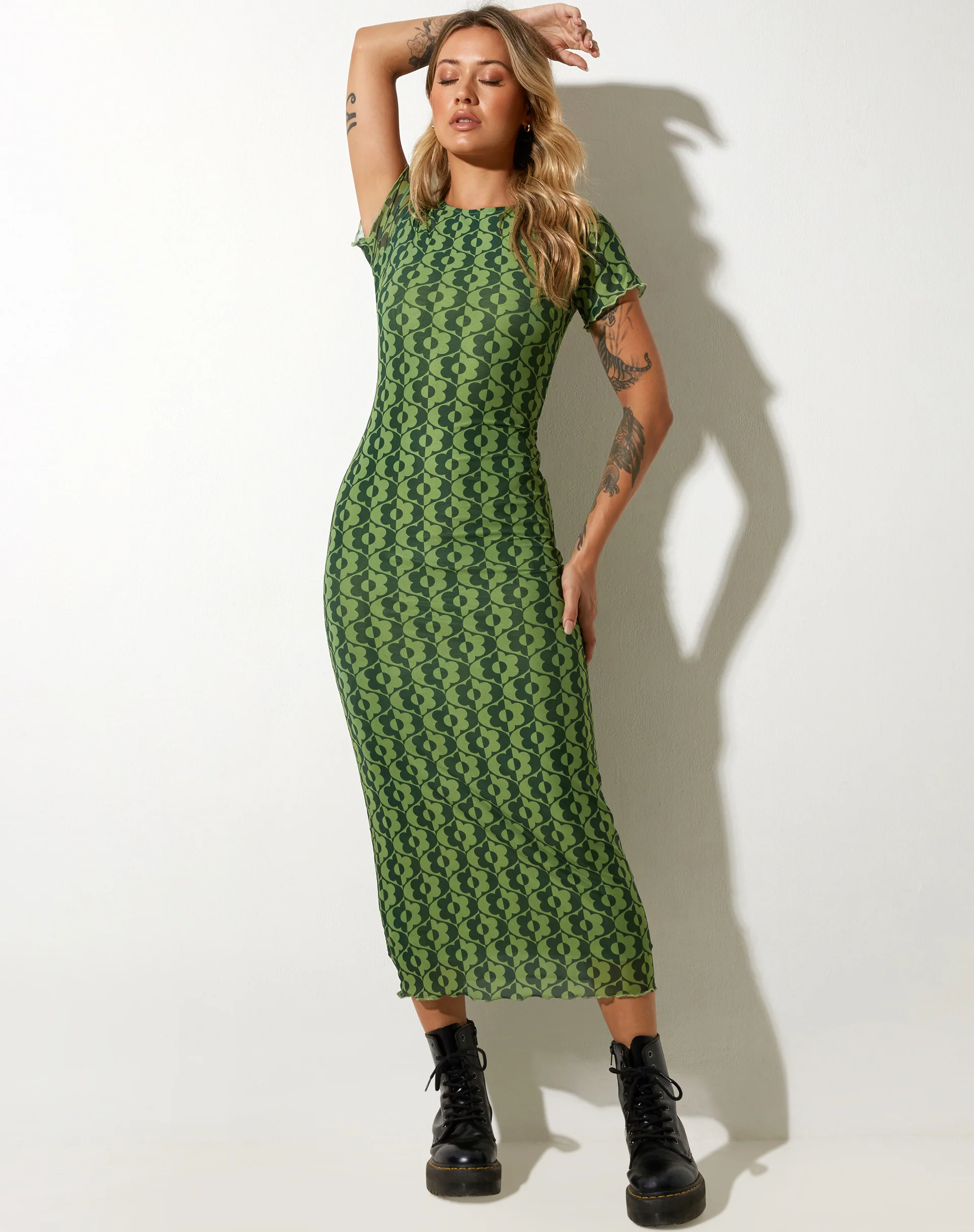 Happyella Midi Dress in Wavy Daisy Green - Image 4