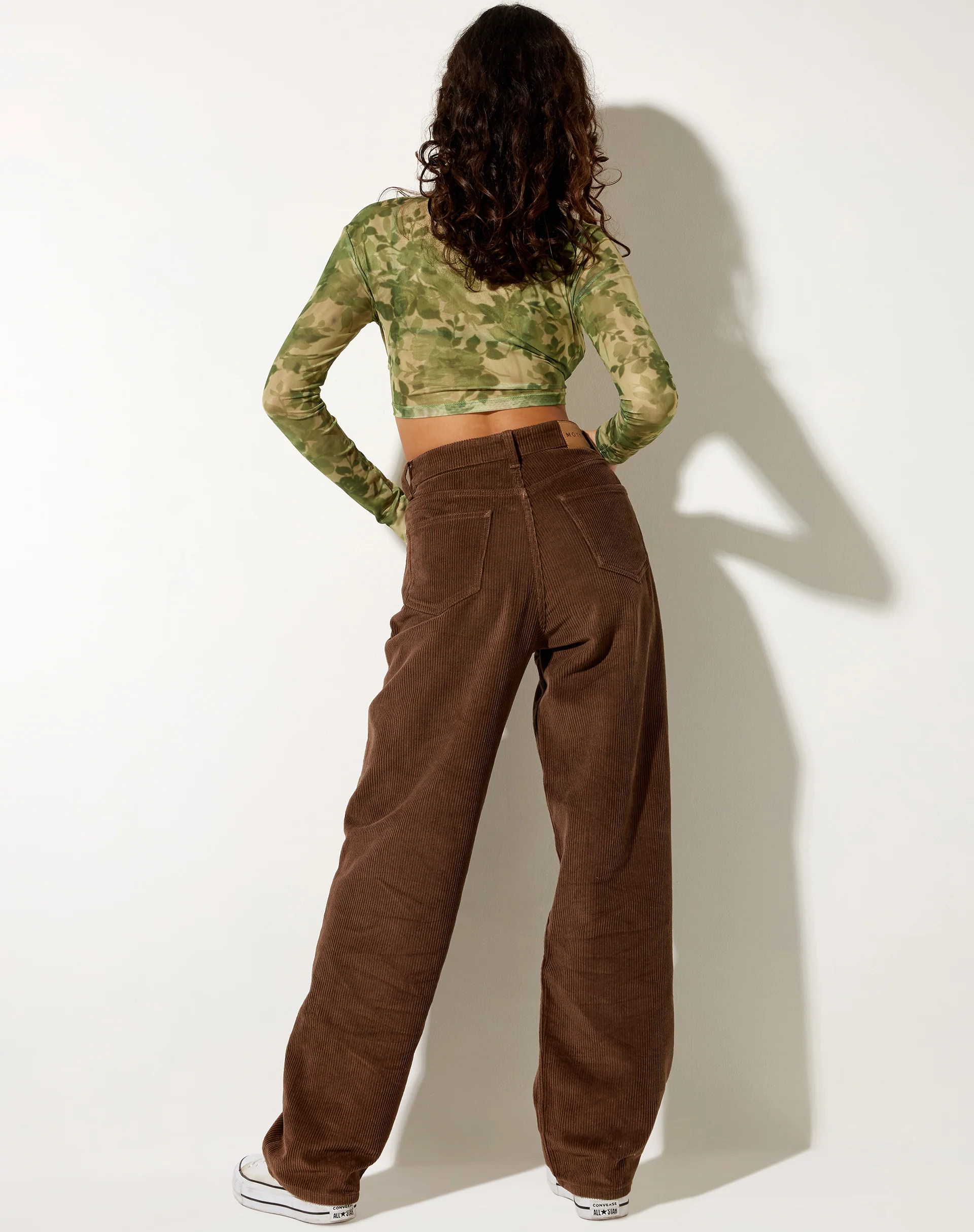Henru Cropped Cardi in Blurred Floral - Image 5