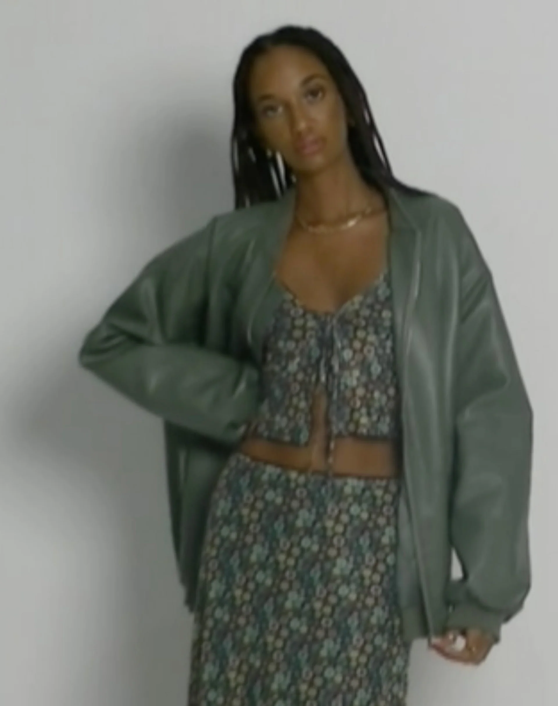 Henry Cropped Cardi in Folk Floral - Image 4