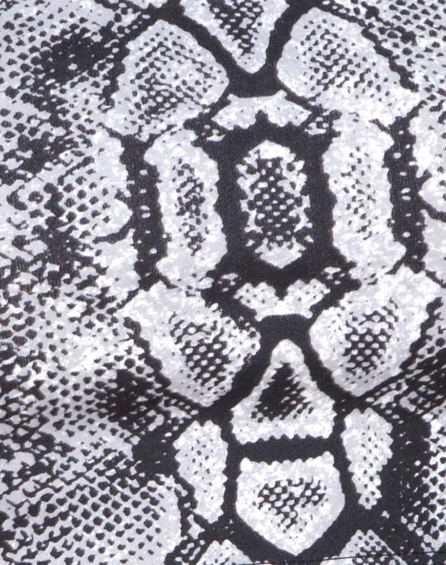 Hilly Hot Pant in Snake Print - Image 5