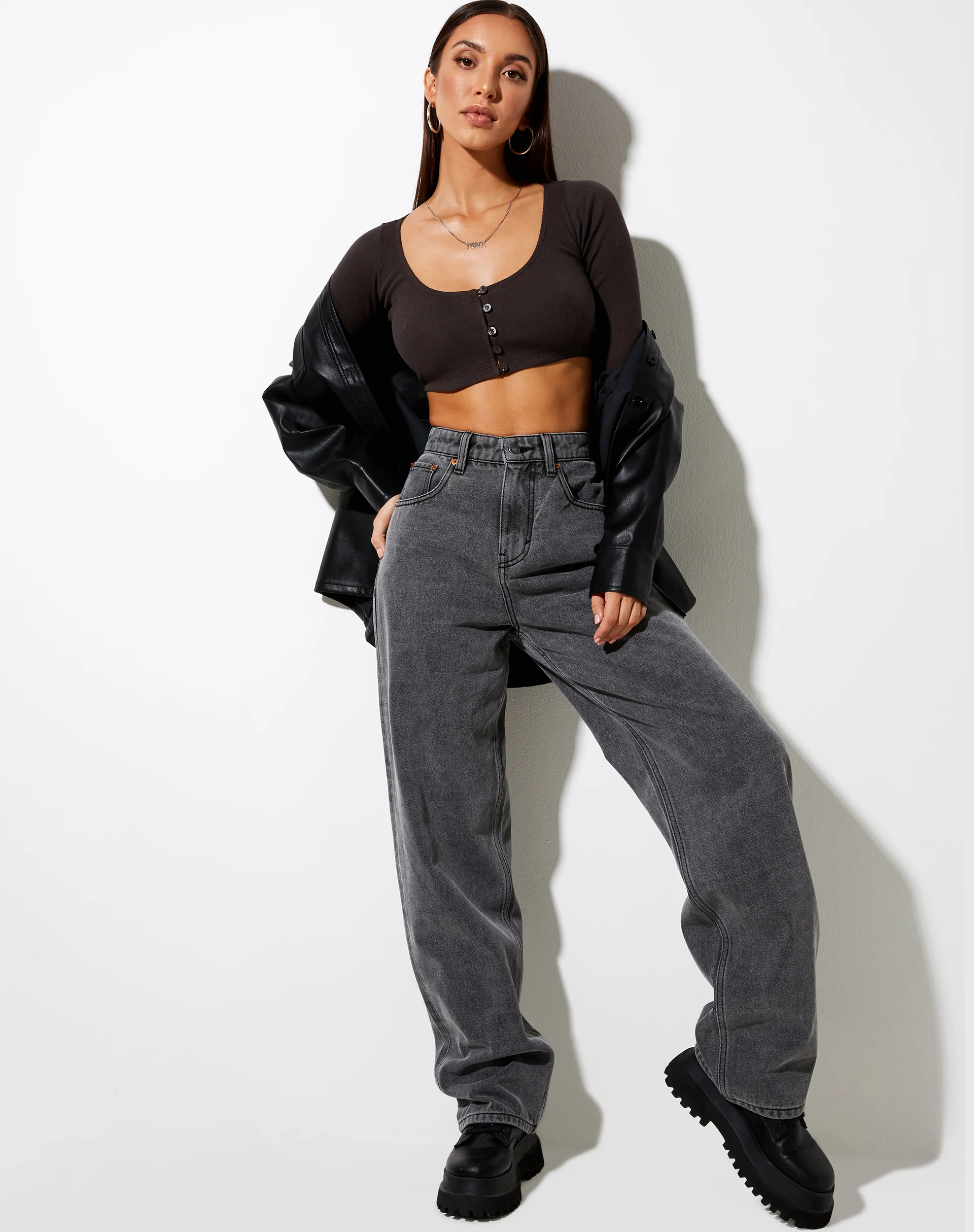 Ineke Crop Top In Rib Blackened Pearl - Image 3