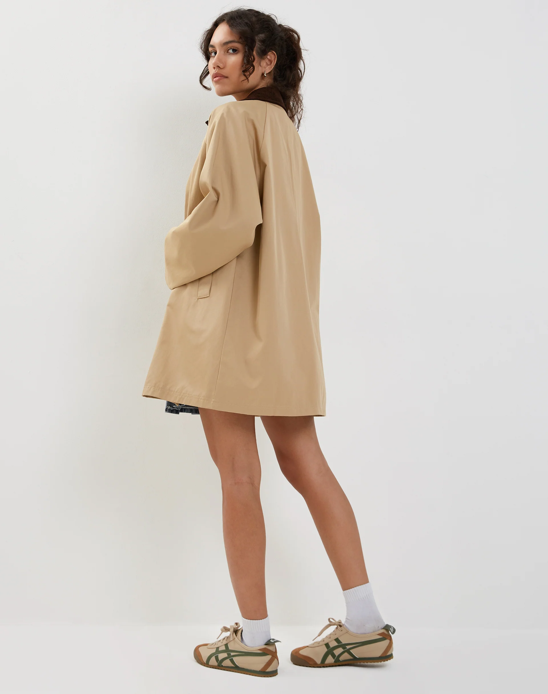 Izora Short Trench Coat in Tan - Image 5