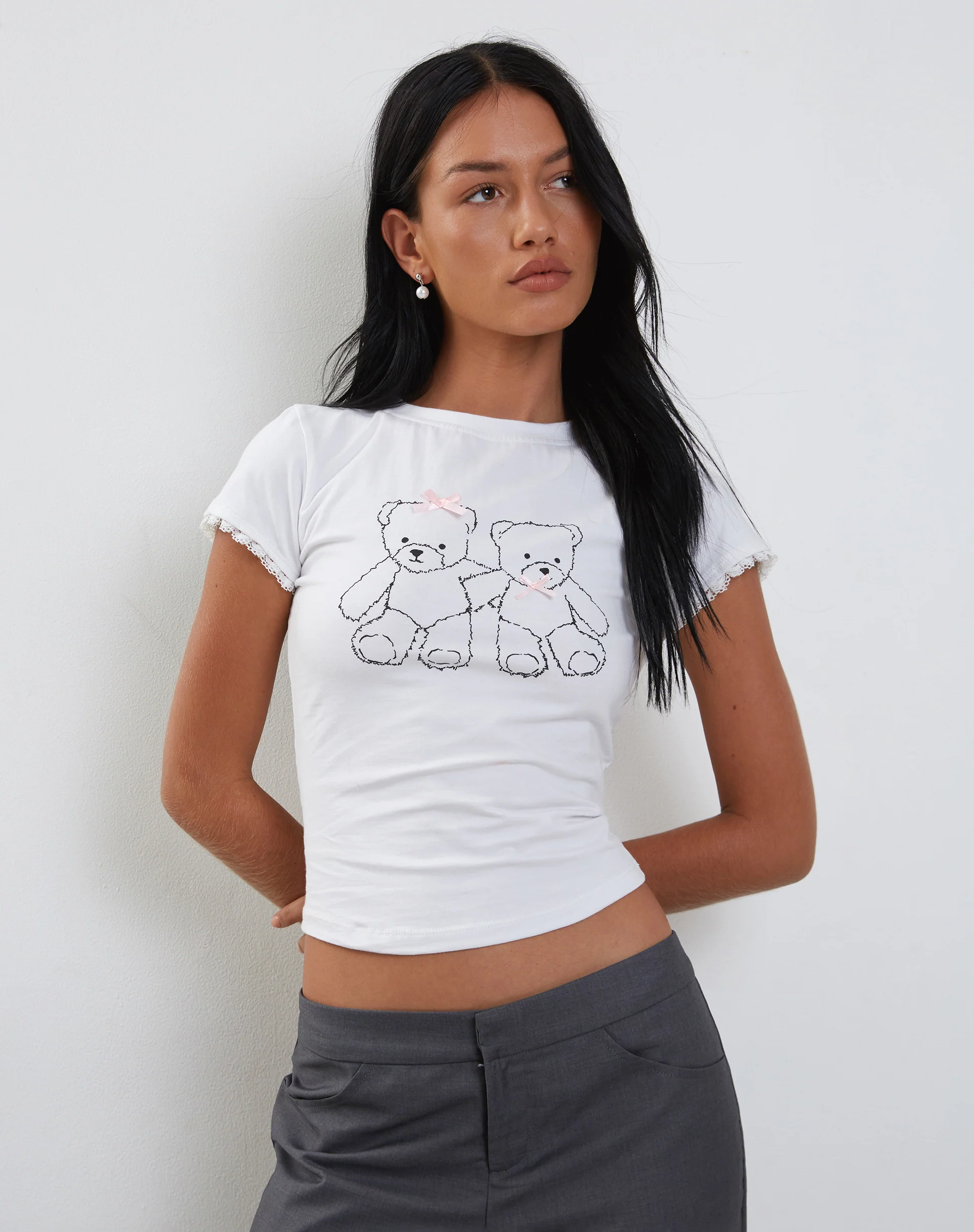 Izzy Lace Trim Baby Tee in White Teddy Motif - Image 5