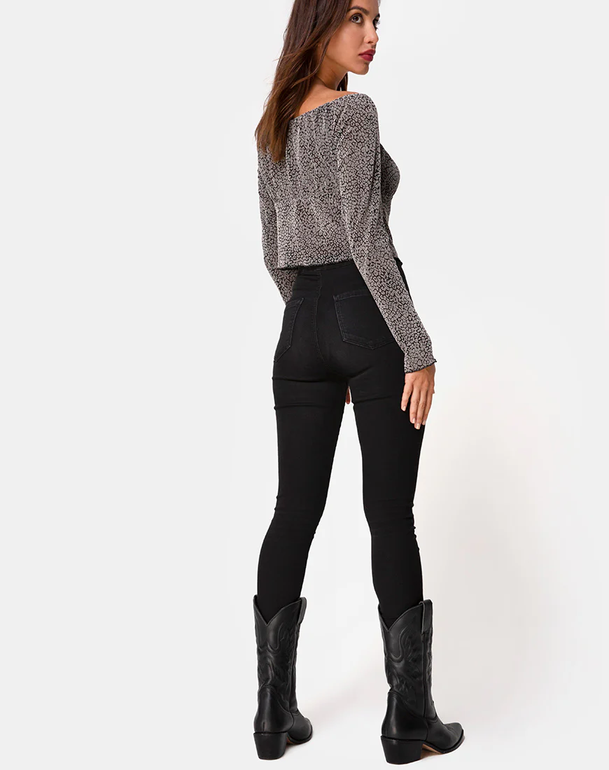 Janina Top in Ditsy Leopard Grey Flock - Image 4