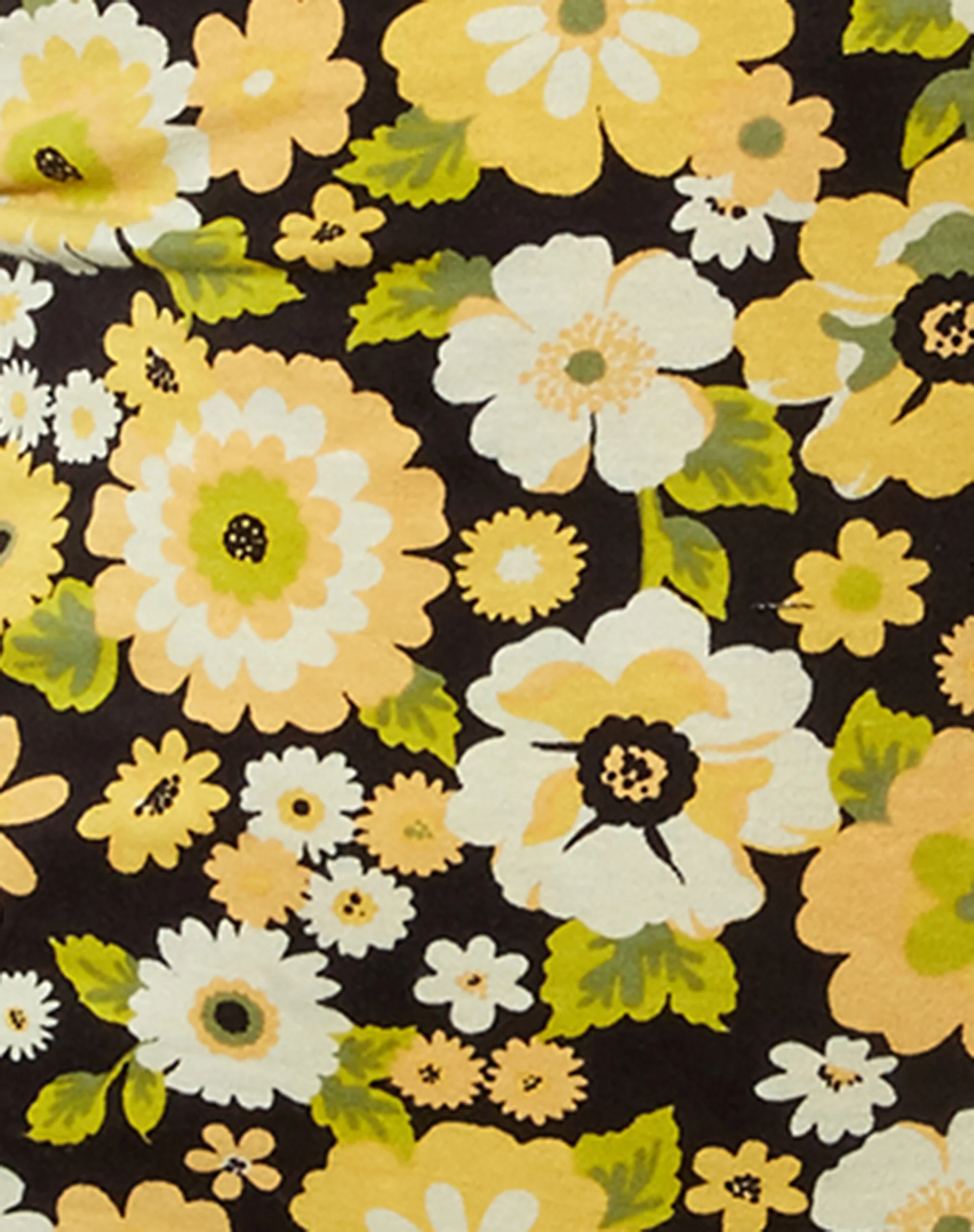 Jeeves T-Shirt Dress in Retro Floral - Image 5