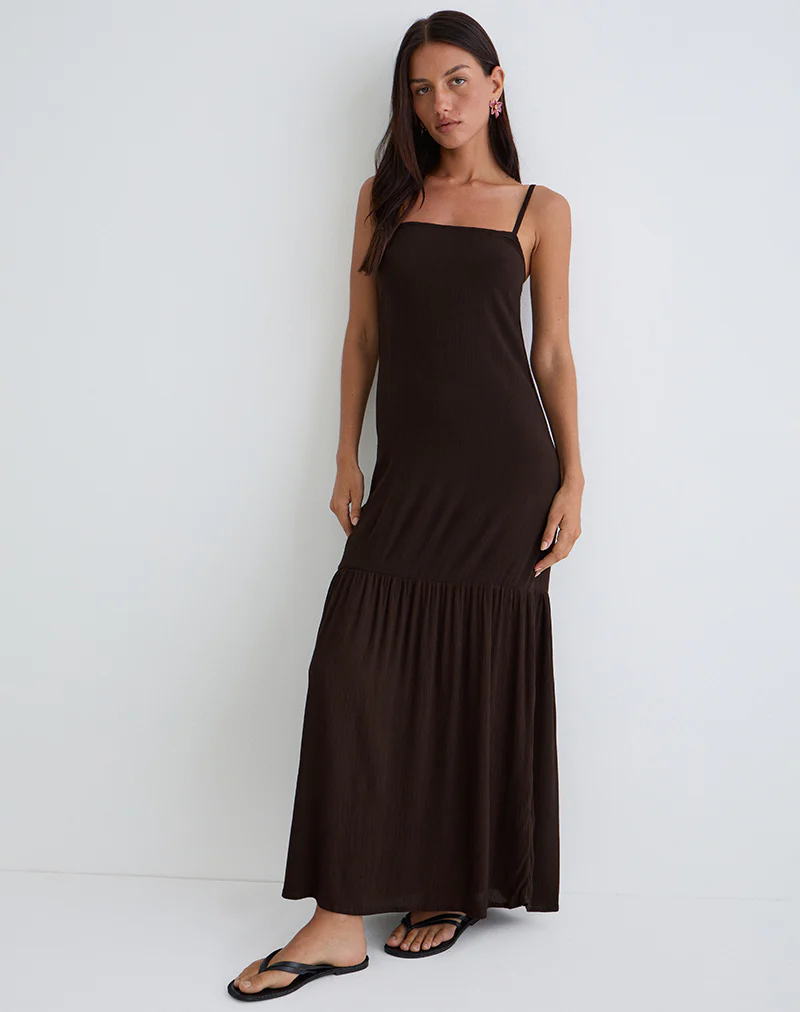 Jenesis Maxi Dress in Crinkle Bitter Chocolate - Image 3