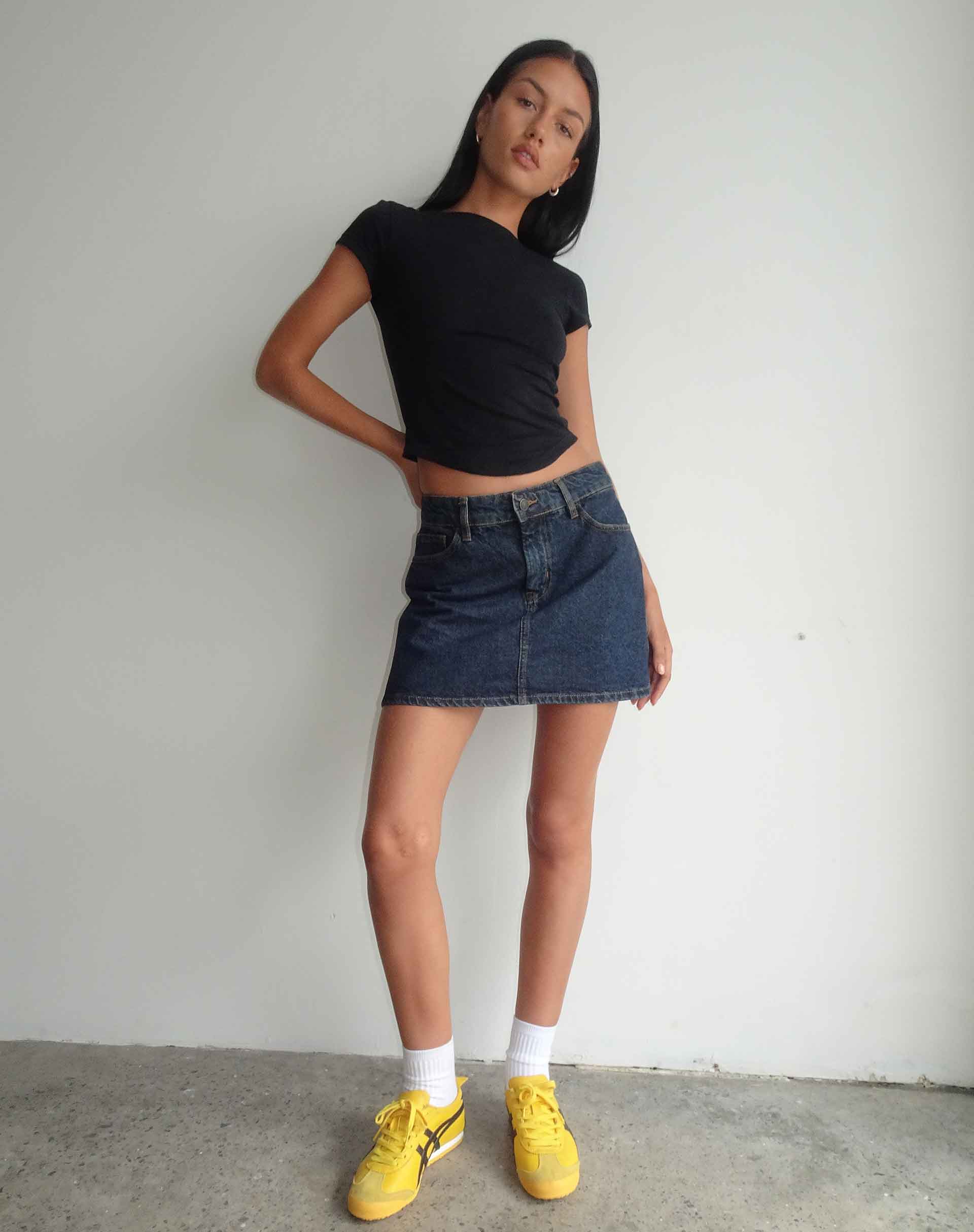 Jojes Jersey Tee in Black - Image 2