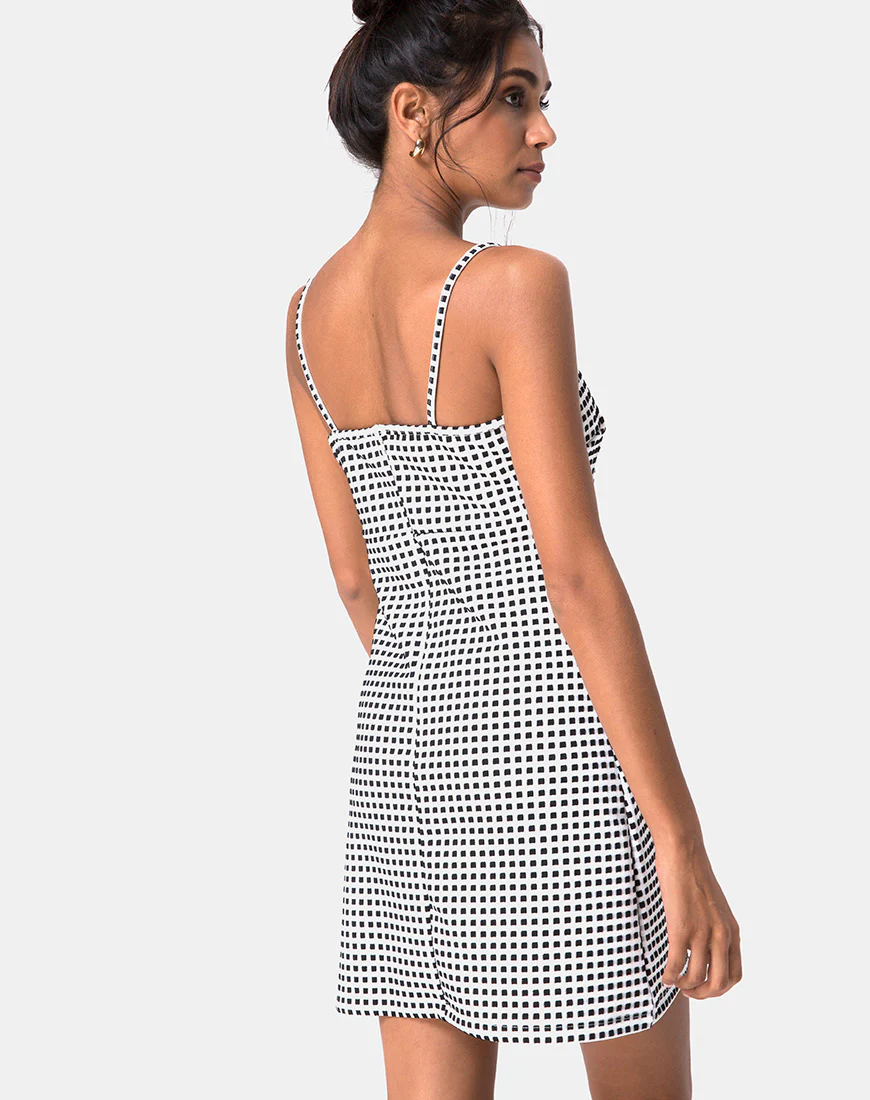 Junice Dress in Gingham Ivory Black - Image 2