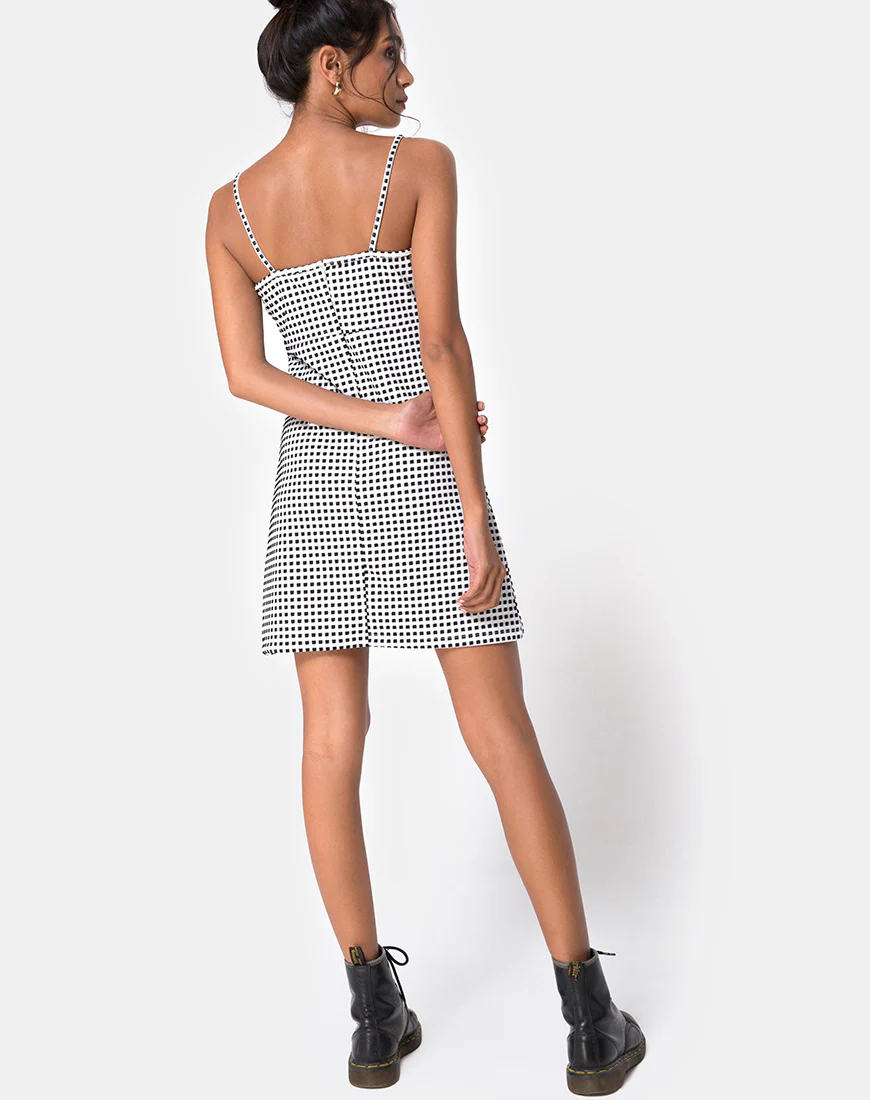 Junice Dress in Gingham Ivory Black - Image 4