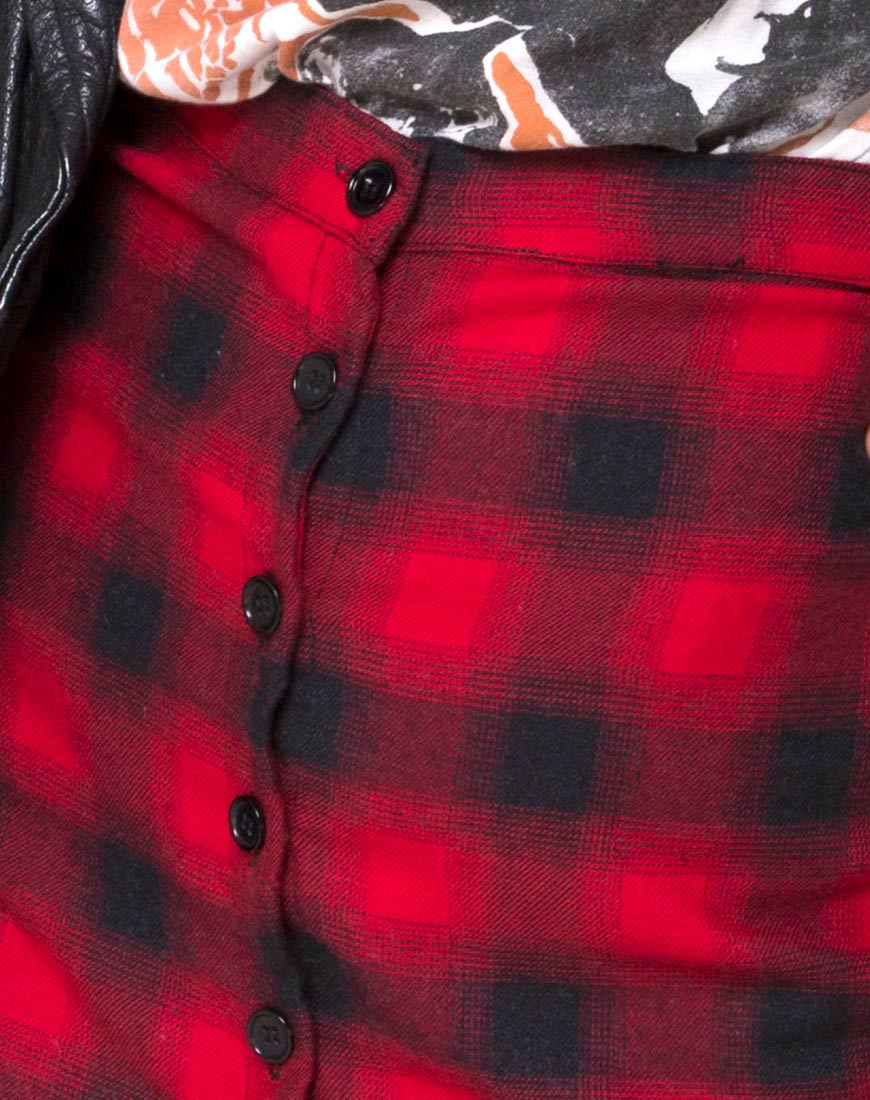 Kaisa Midi Skirt in Plaid Red and Black - Image 5
