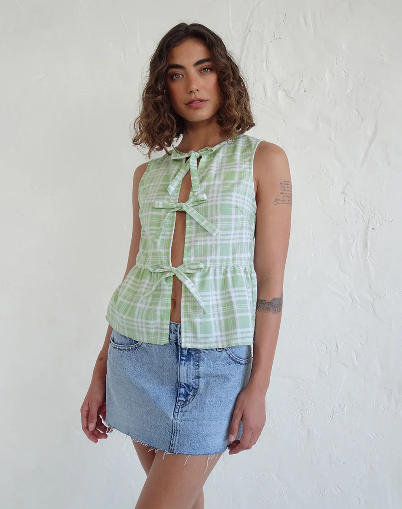 Kayvata Tie Front Top in Table Cloth Neo Mint - Image 3