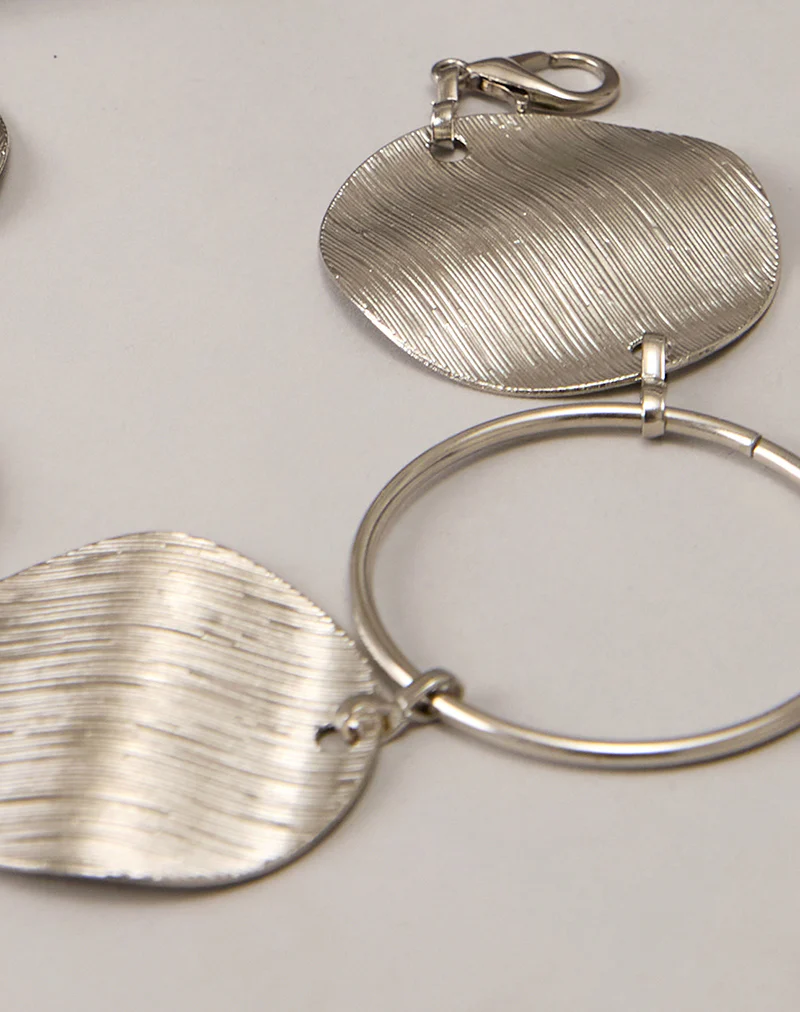 Kiana Round Belt in Silver - Image 7