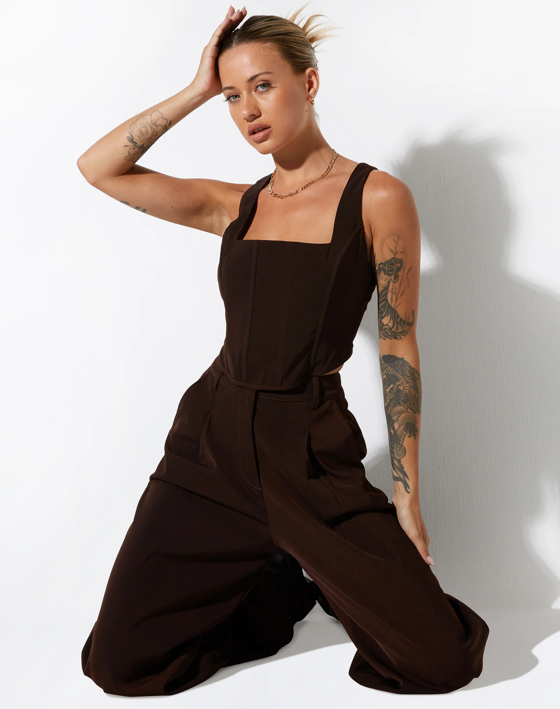 Kicy Corset Top in Tailoring Dark Chocolate - Image 2