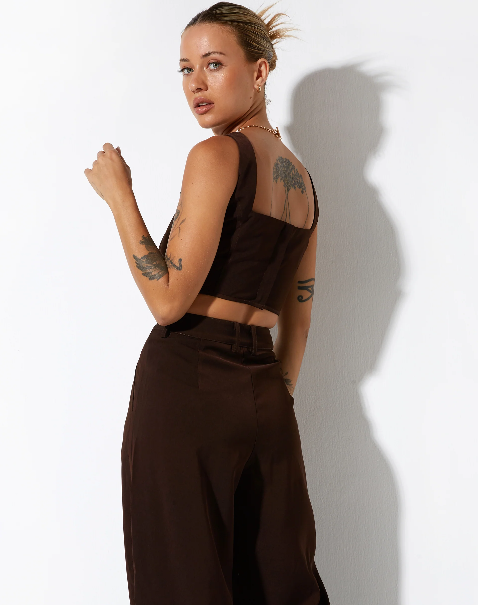 Kicy Corset Top in Tailoring Dark Chocolate - Image 3
