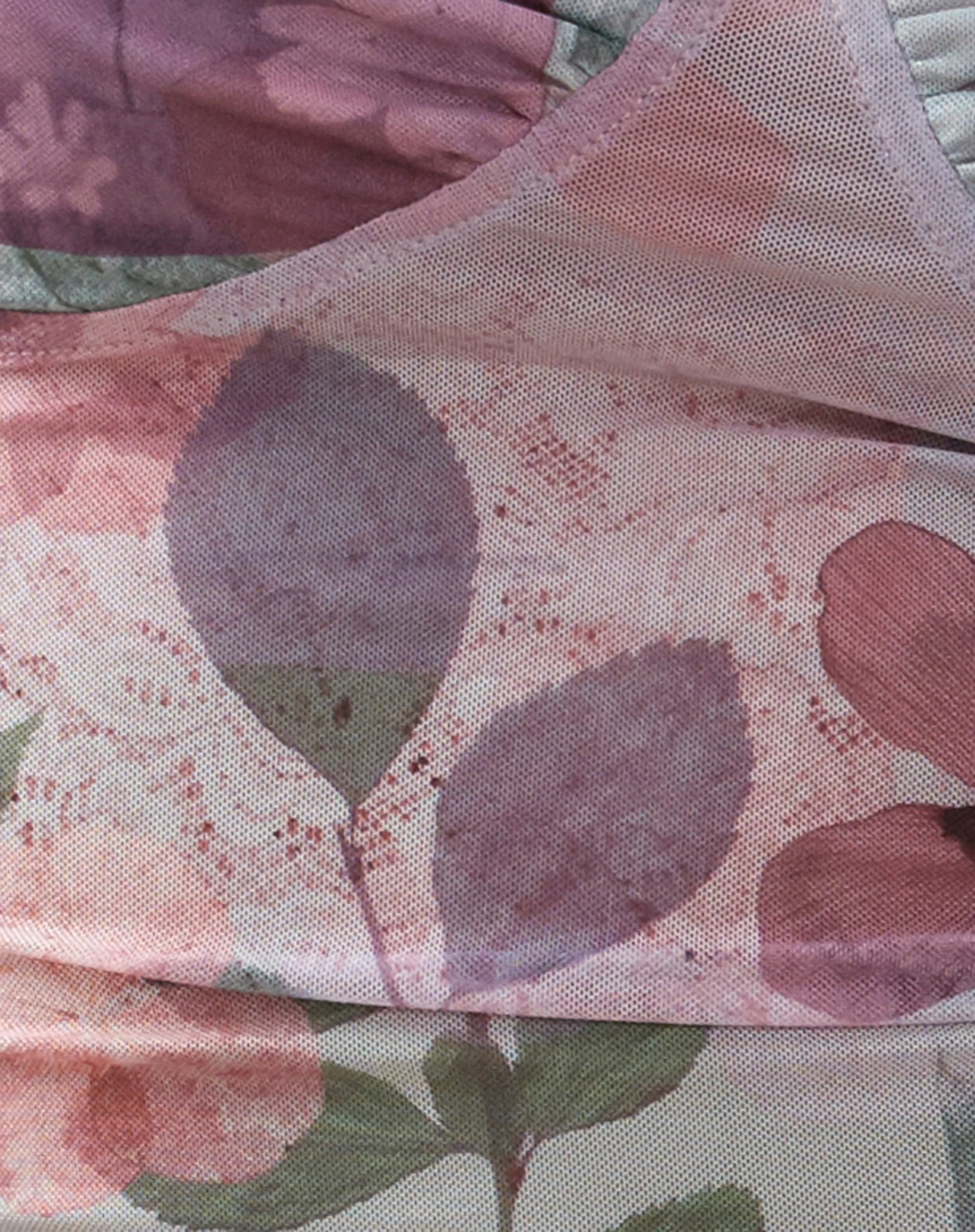 Kikan Cropped Mesh Cami in Abstract Scrapbook - Image 7