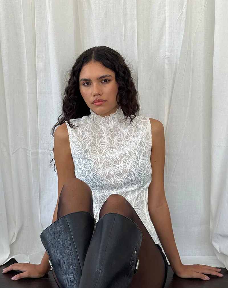 Kimbra Sleeveless Top in Crinkle Ivory - Image 4