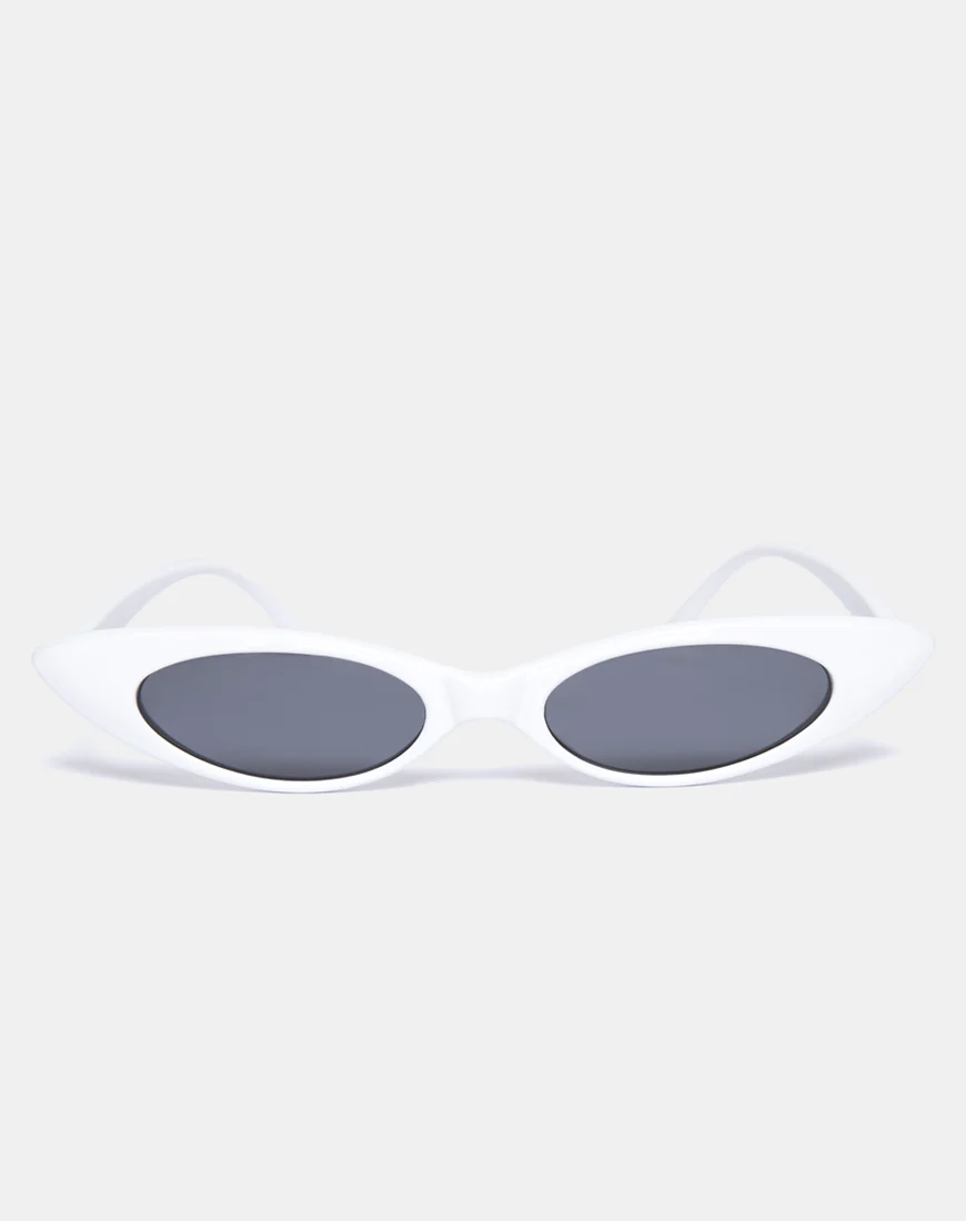 Kourt Sunglasses in White - Image 3