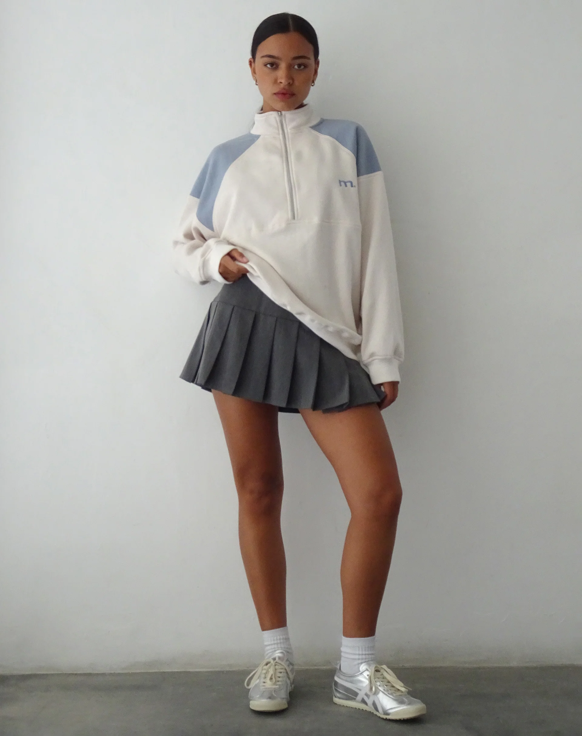 Laksa Sweatshirt in Winter White and Powder Blue - Image 2