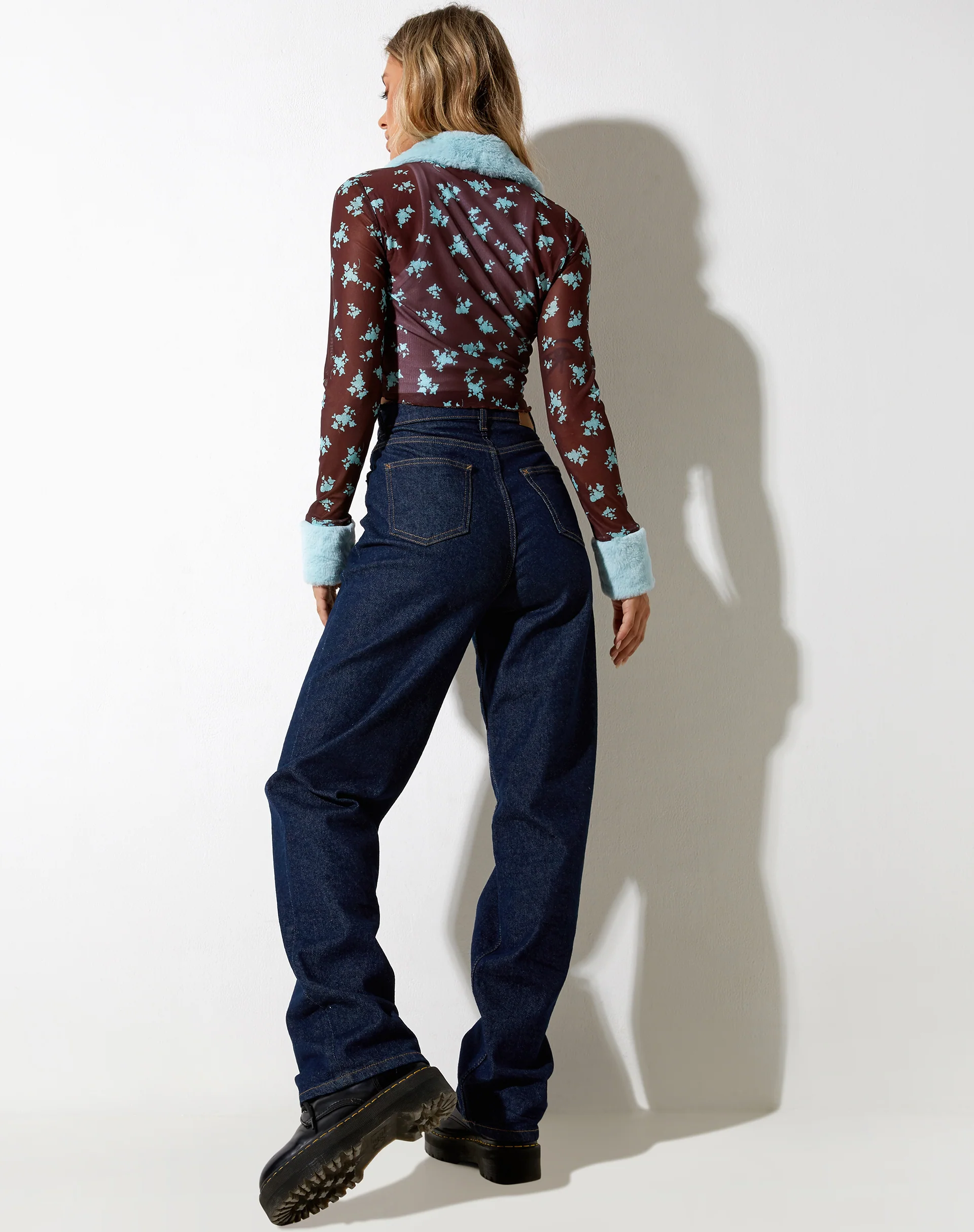 Lamaya Cardi in Femme Floral Blue and Brown - Image 4