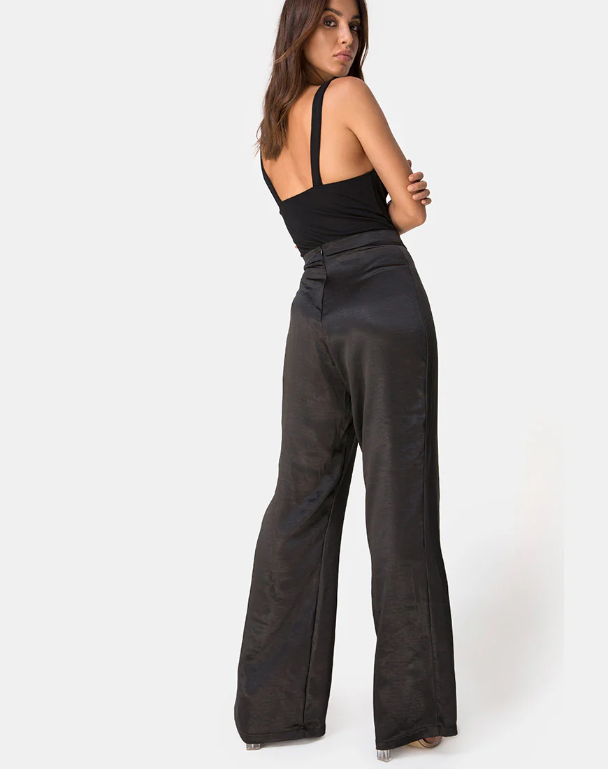 Lantas Bodice in Black with Metal Chain - Image 4