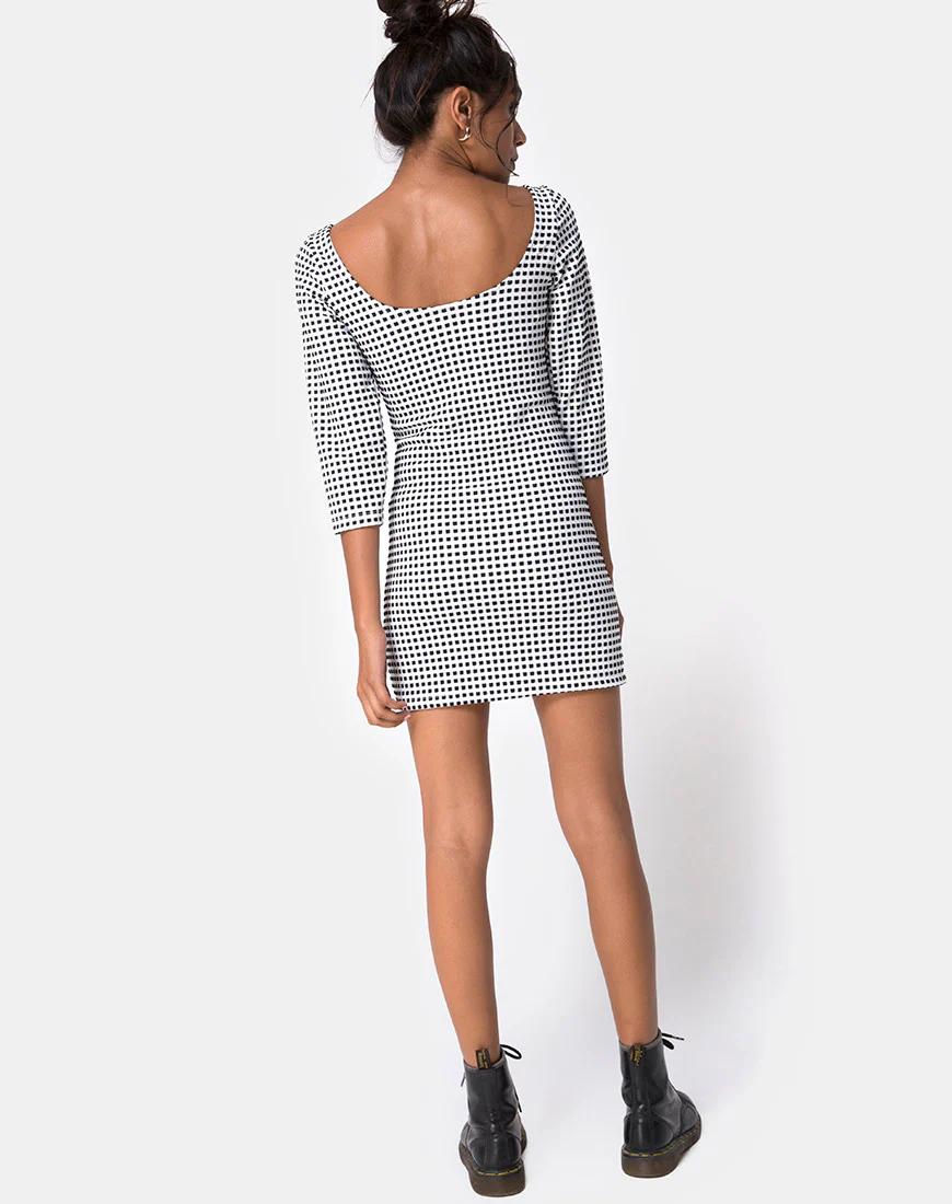 Laras Dress in Gingham Black Ivory - Image 4