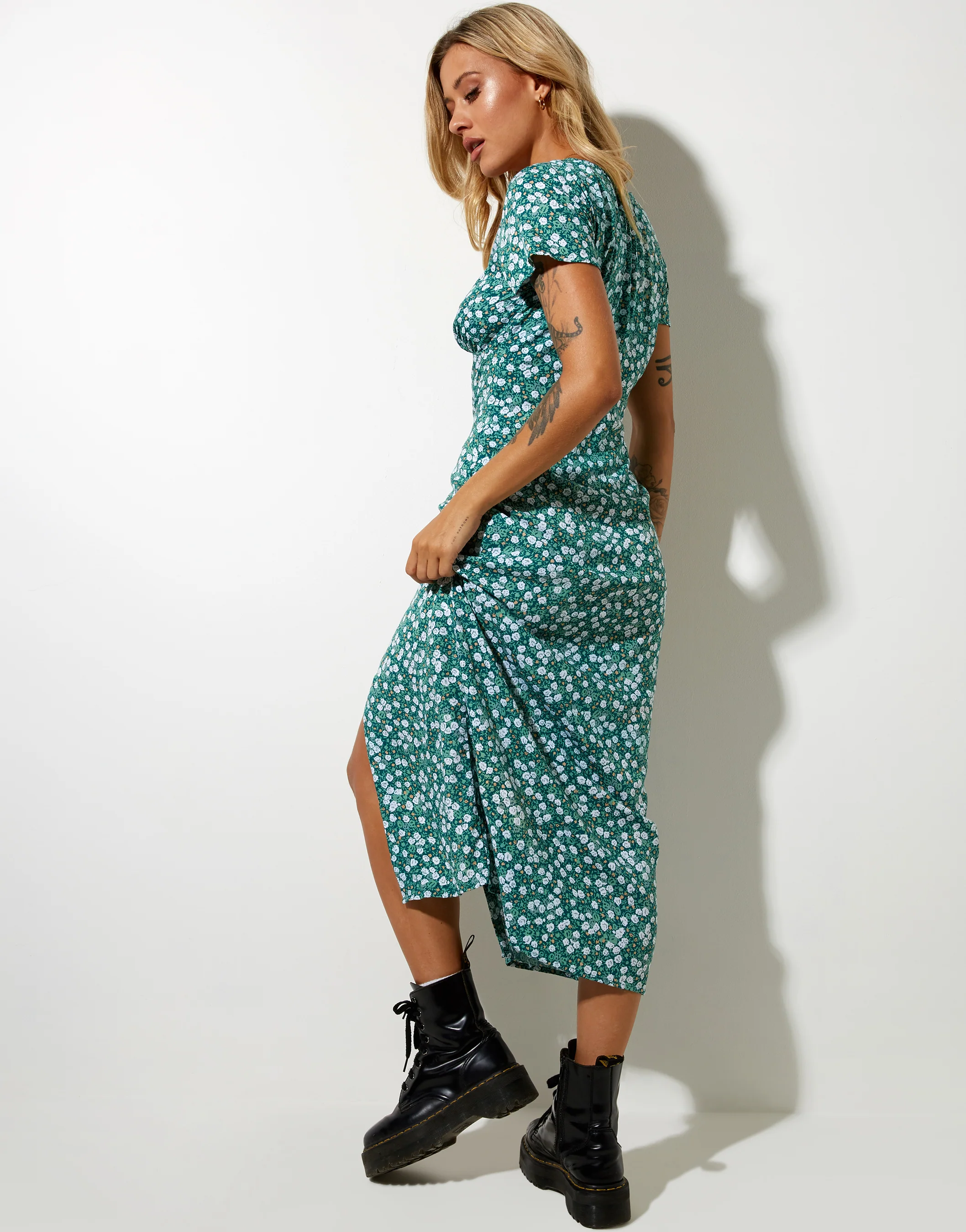 Larin Midi Dress in Floral Field Green - Image 3