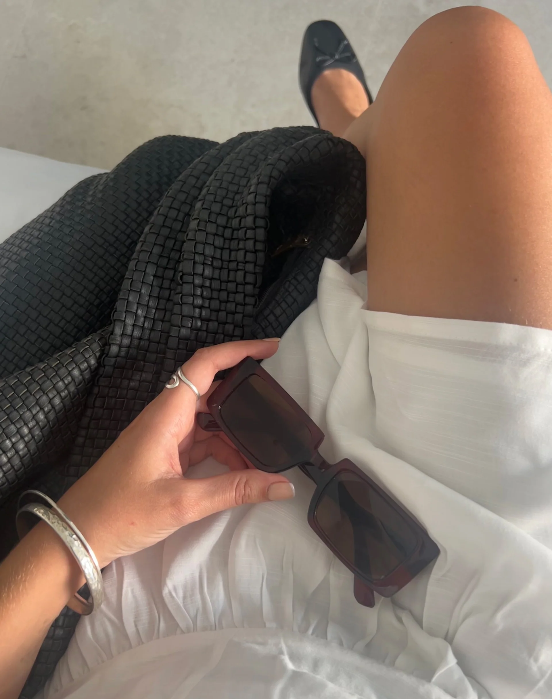 Lelia Rectangle Sunglasses in Brown - Image 3
