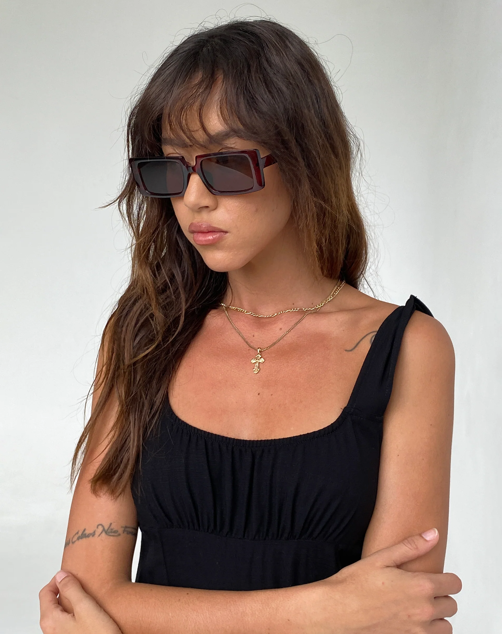 Lelia Rectangle Sunglasses in Brown - Image 4