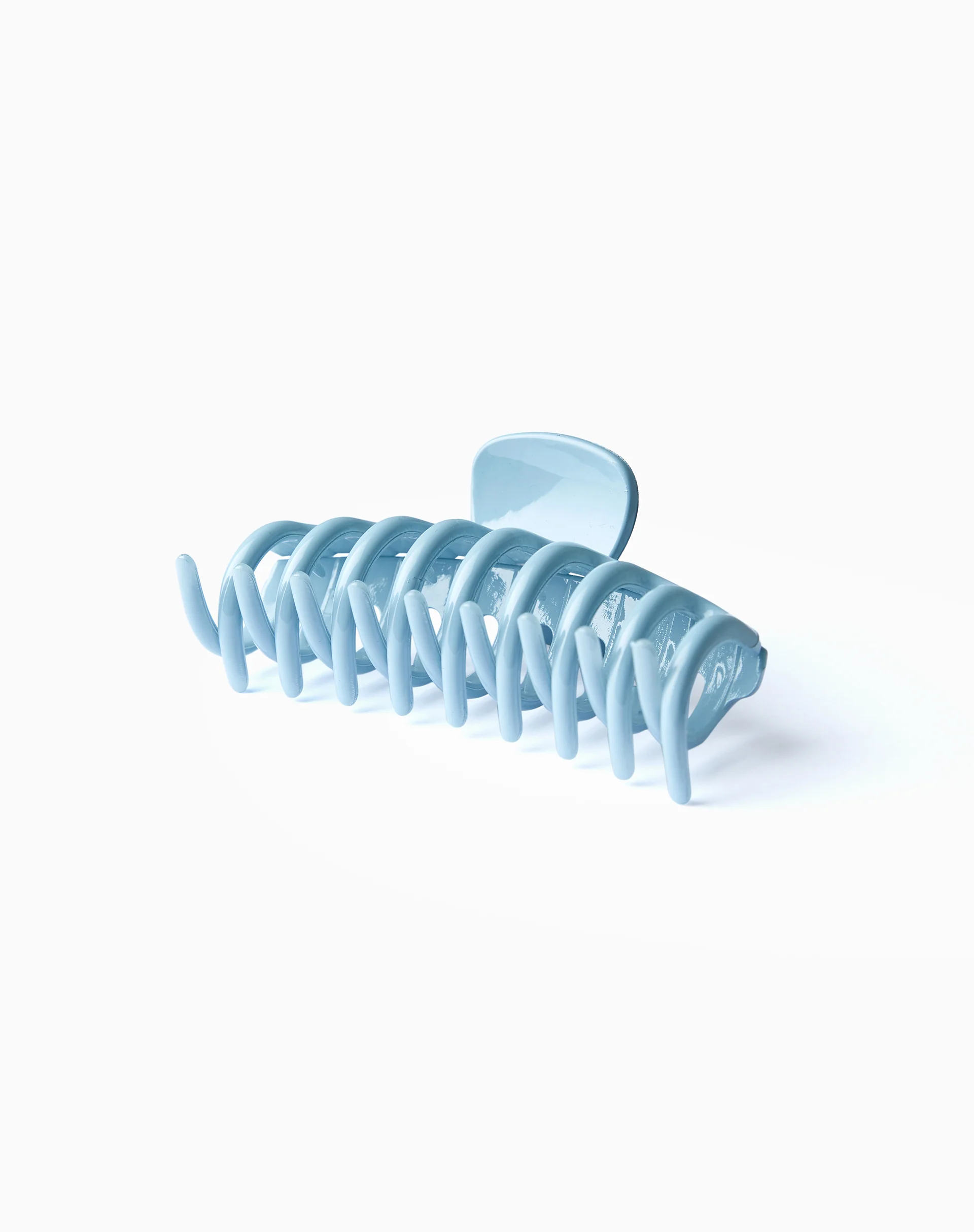Lenta Hair Claw in Blue - Image 3