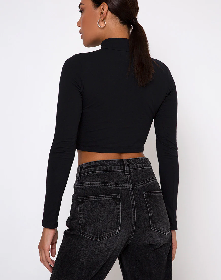 Lesvy Crop Top in Black - Image 2