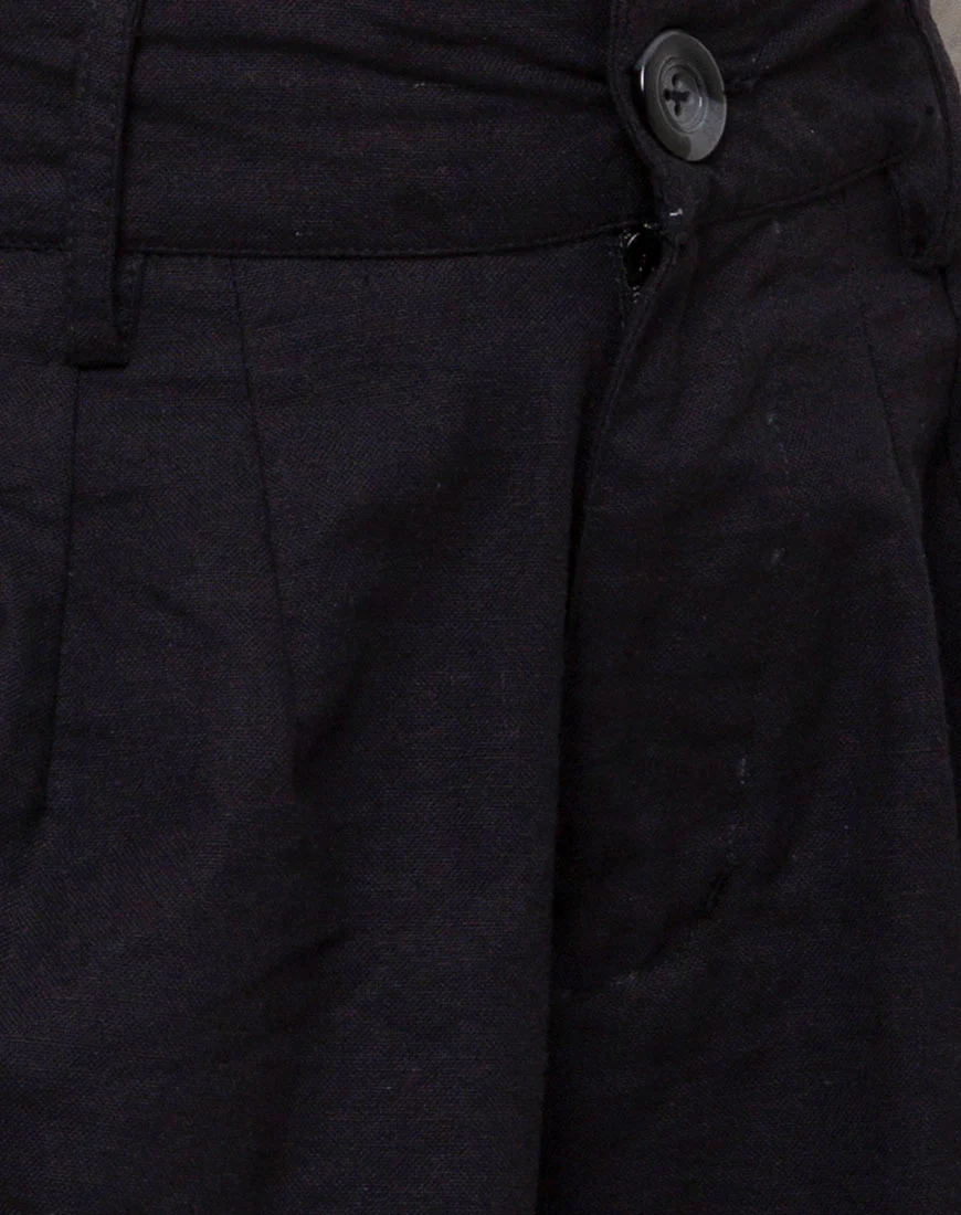 Lexta Short in Black - Image 5
