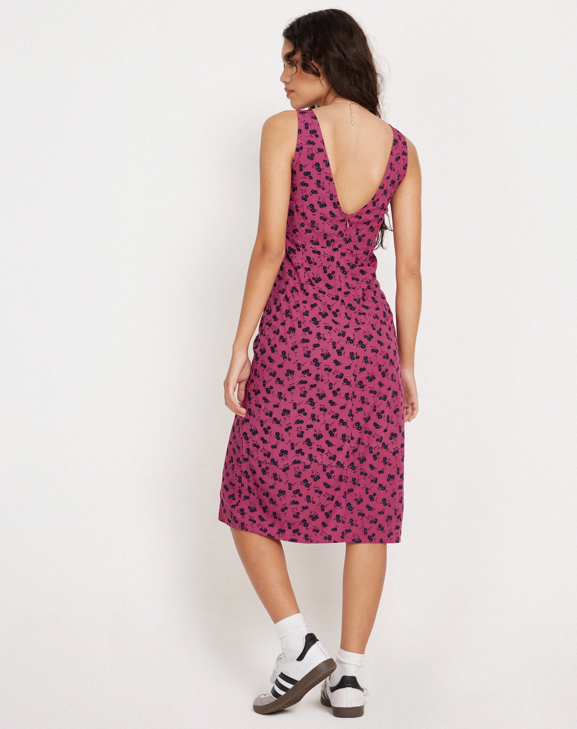 Lieva Midi Dress in Raspberry Floral - Image 4