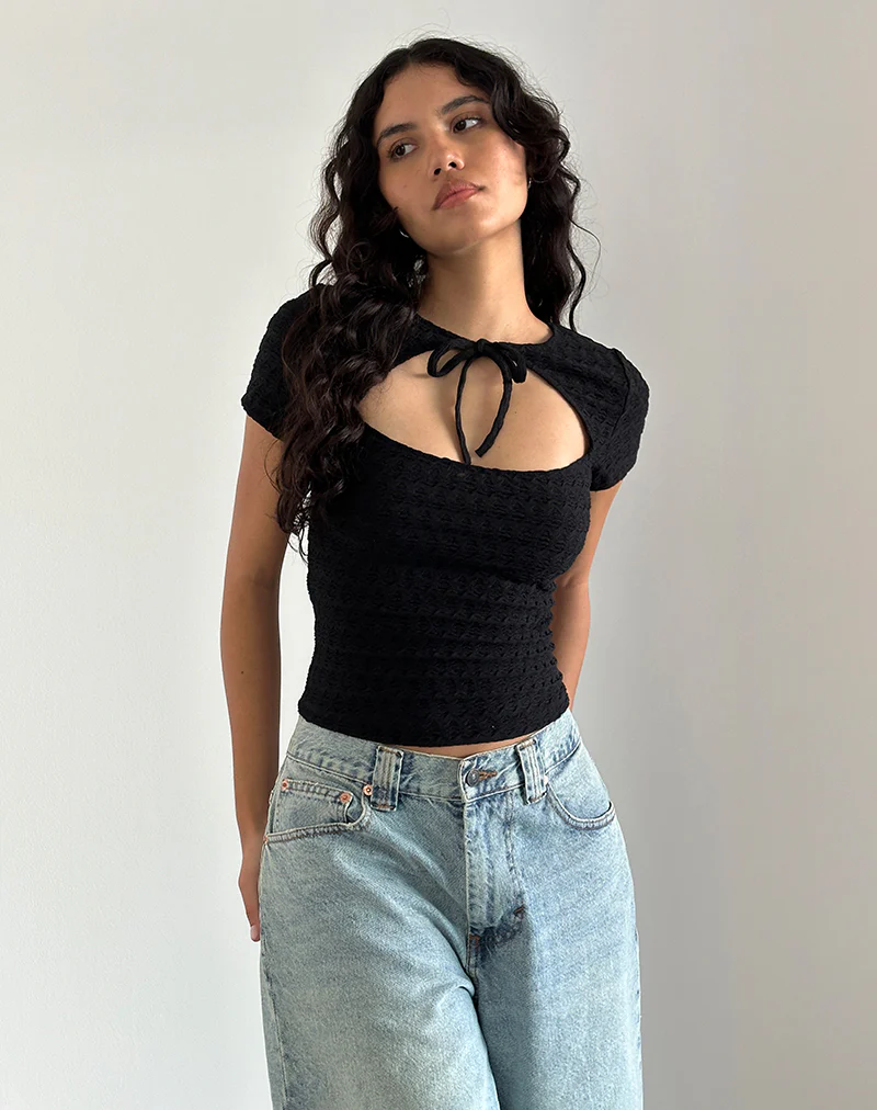 Lindsay Top in Textured Black - Image 4