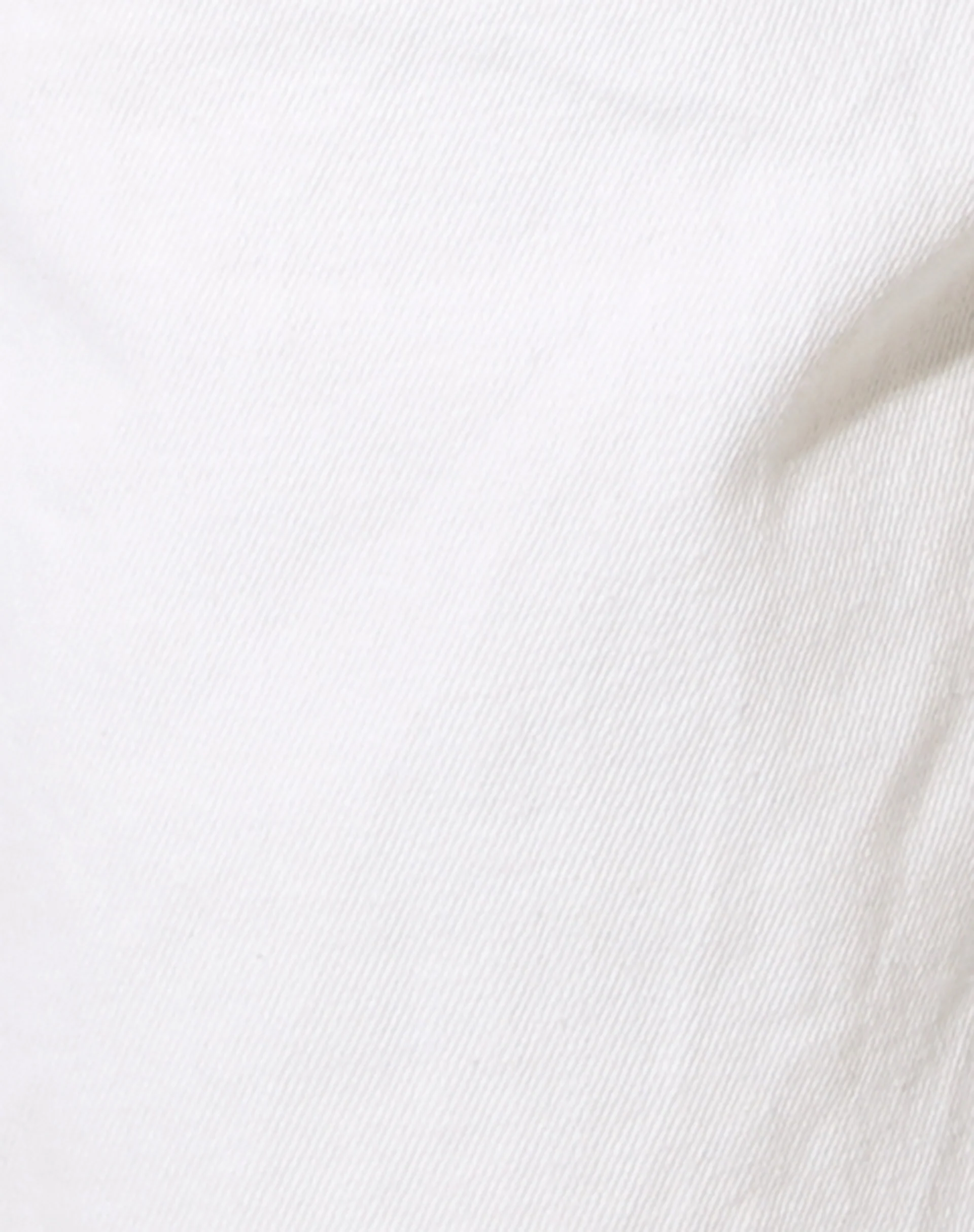 Loose Fit Denim Short in White Wash - Image 7