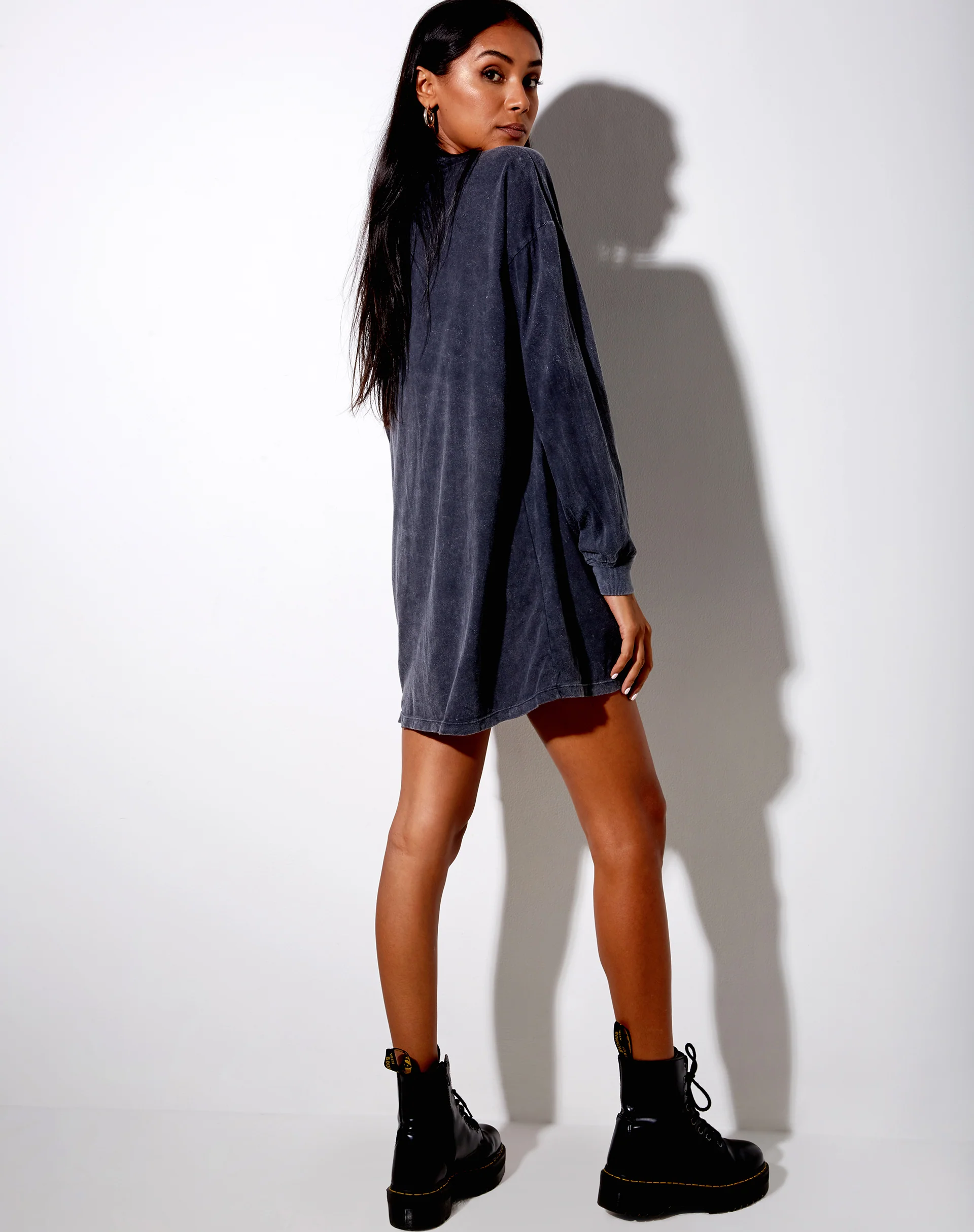 Lotsun Sweatshirt in Black Wash Twin Dragon - Image 2